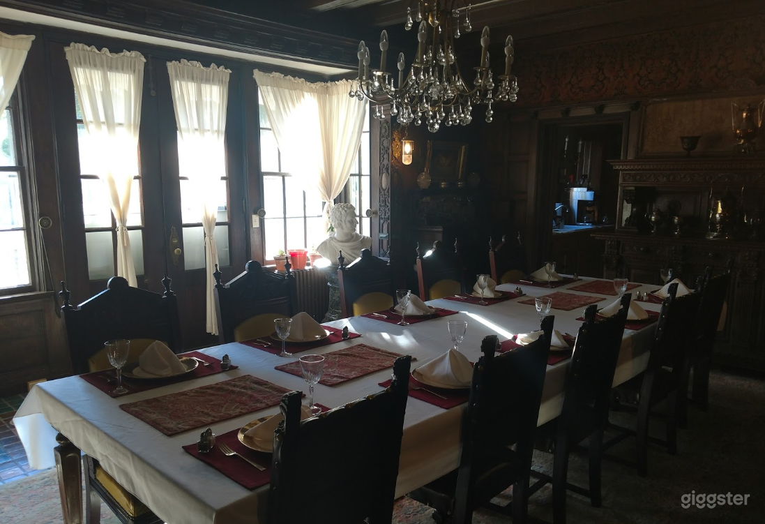 A Historic Looking Dining Space in Providence Photo 4