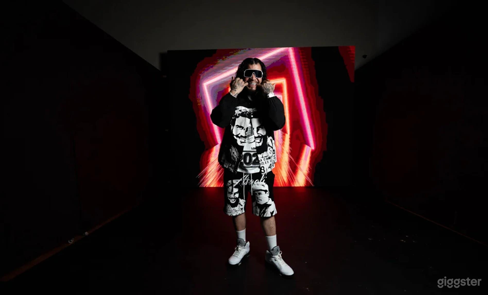 LED Screen with customizable Views Photo 4