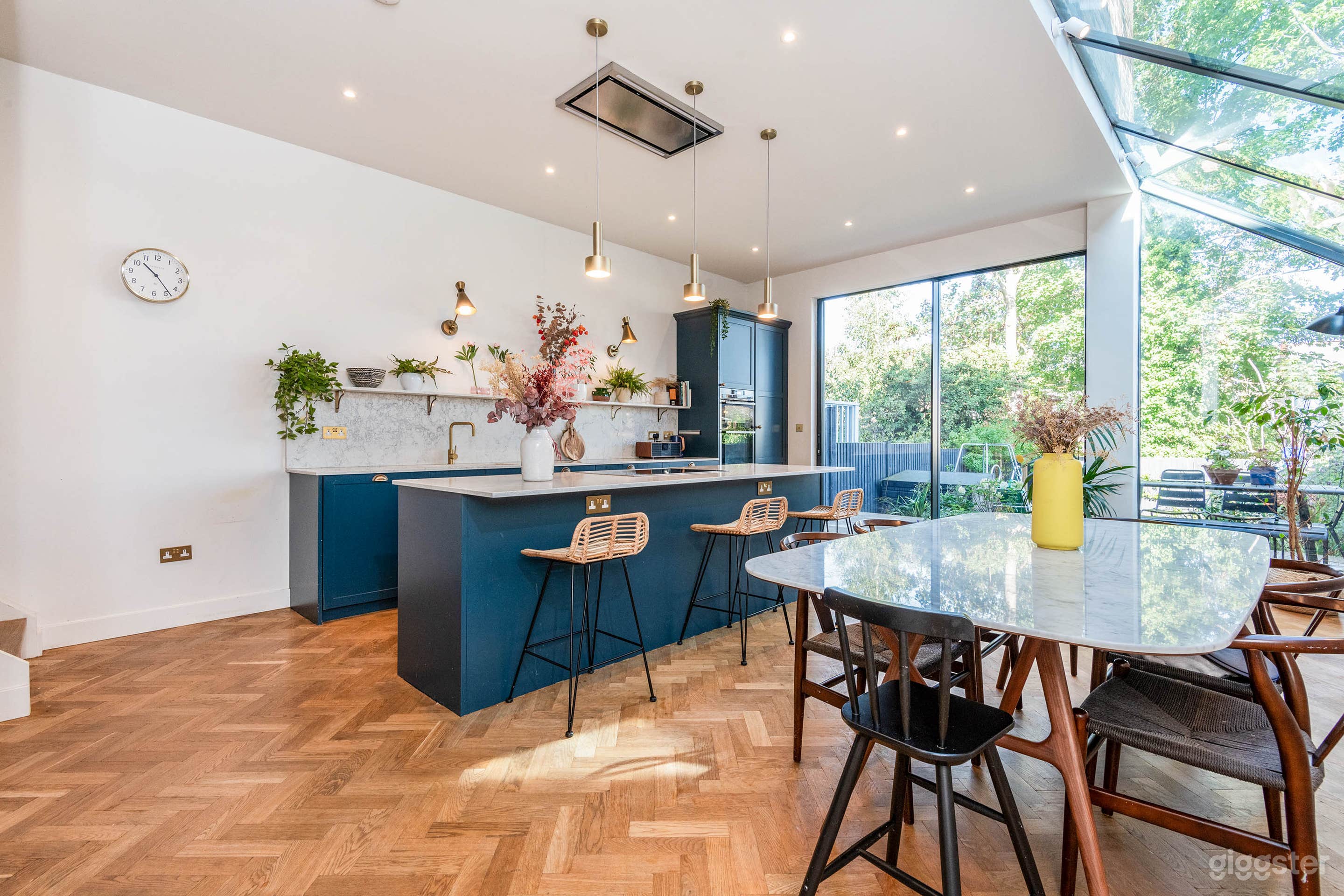 North London interior architect designed home  Photo 3