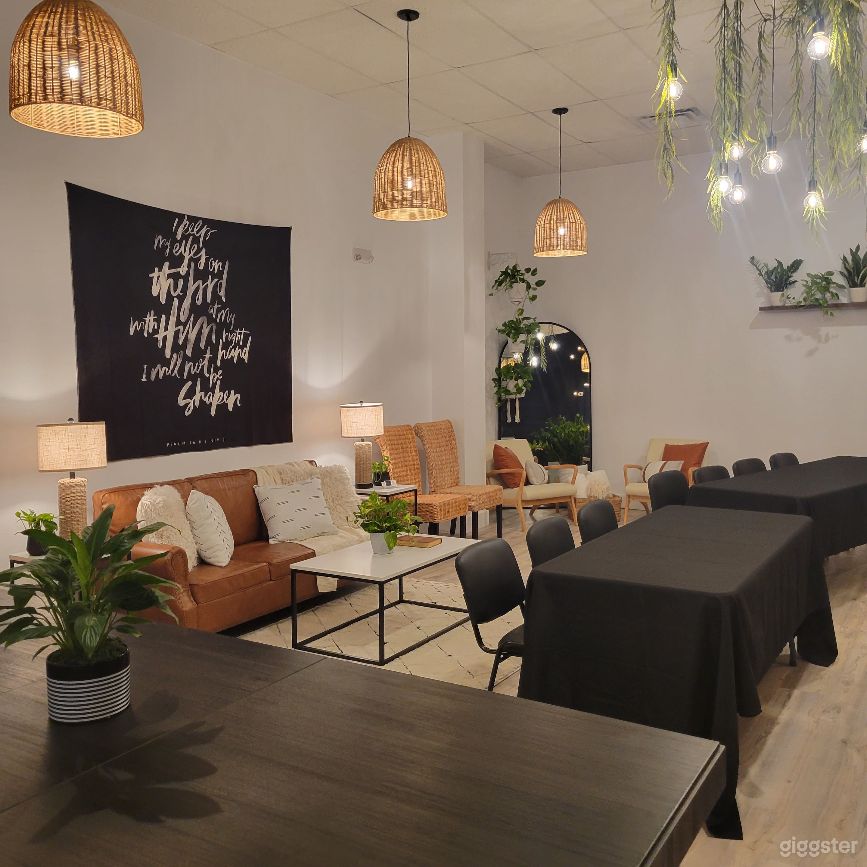 Oasis Events (boho, cozy, event room) Photo 1