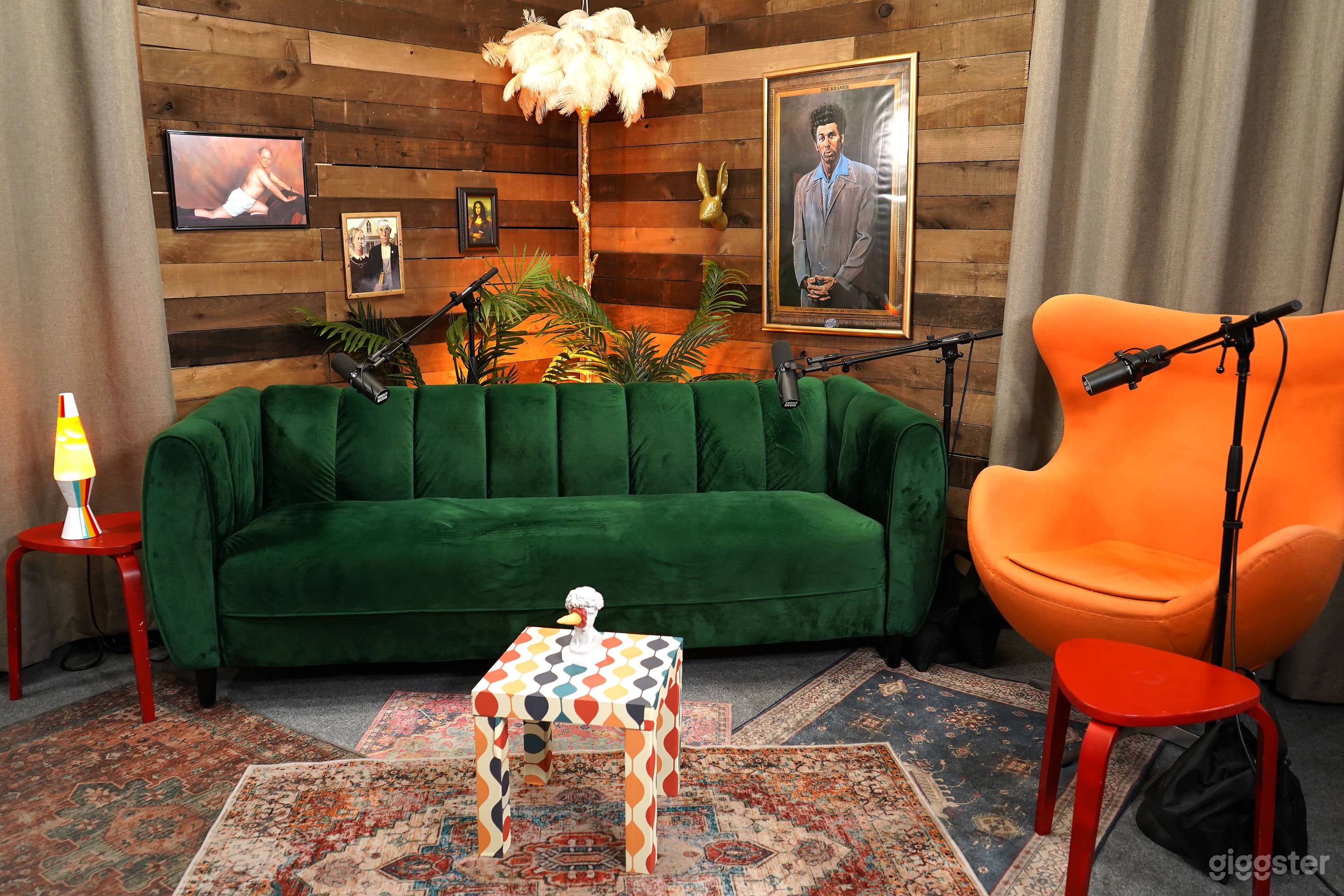 Bohemian Podcast Studio (Fully Equipped) Photo 1