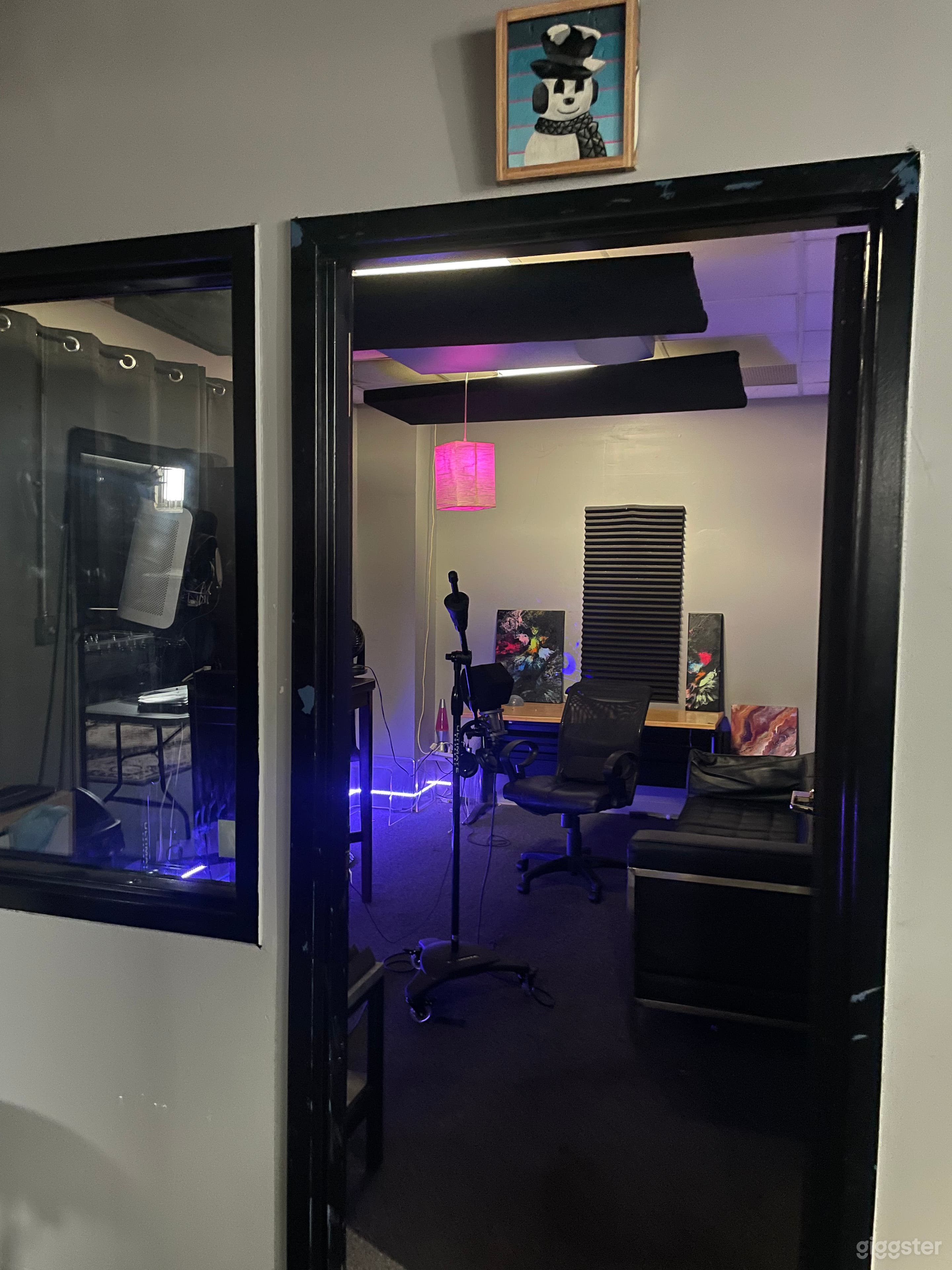 Professional Music Production Studio Photo 3