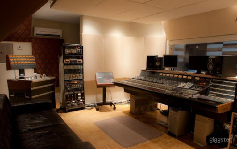  Studio B-  Vocal Tracking, VO, Editing, Overdubs And Production 