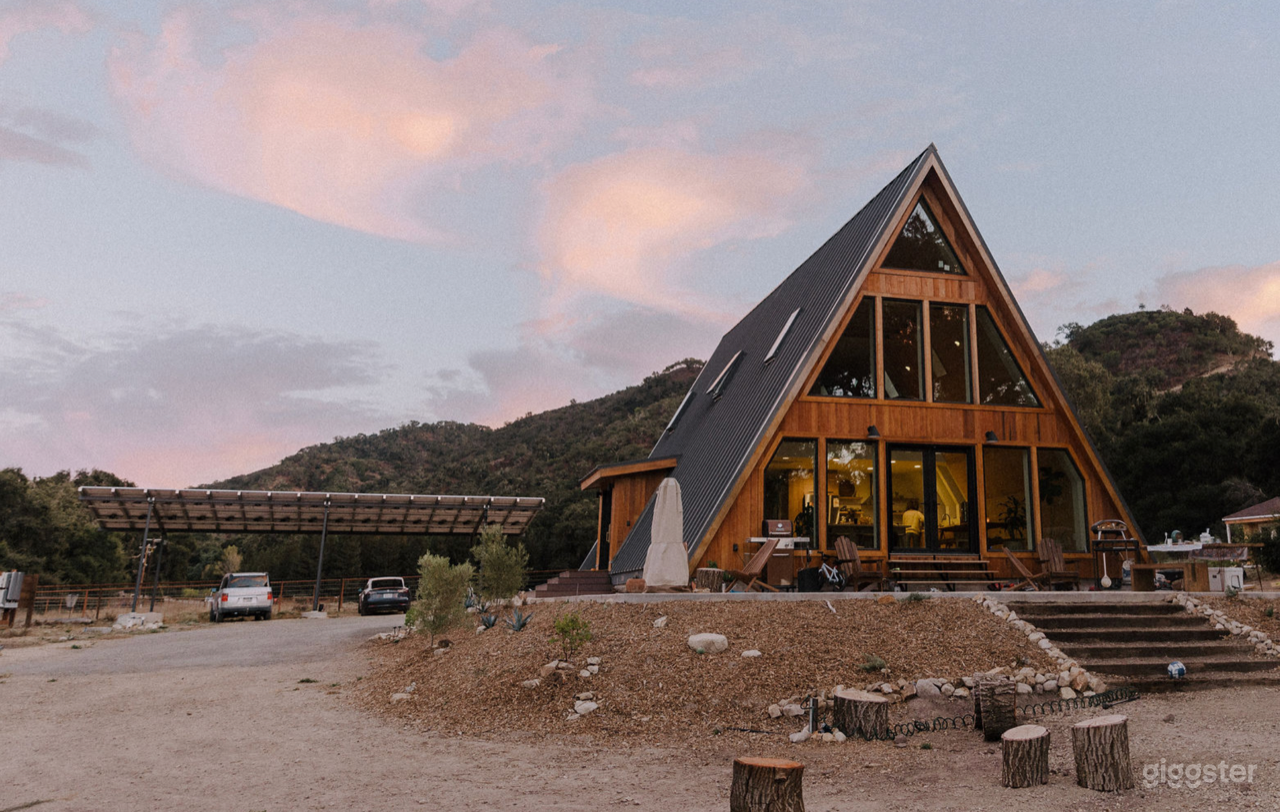 A-Frame Home in the Country Photo 4