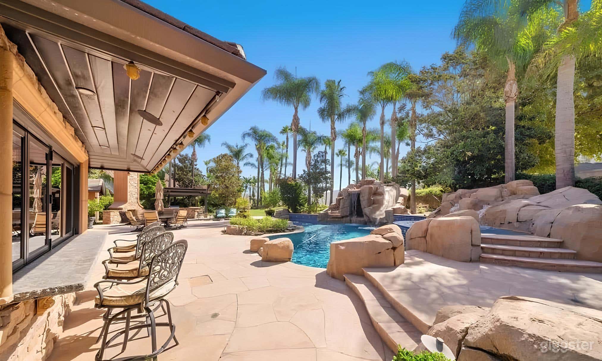 Expansive Backyard with Mountain View &amp; Water Fall, Pool/Spa Photo 1