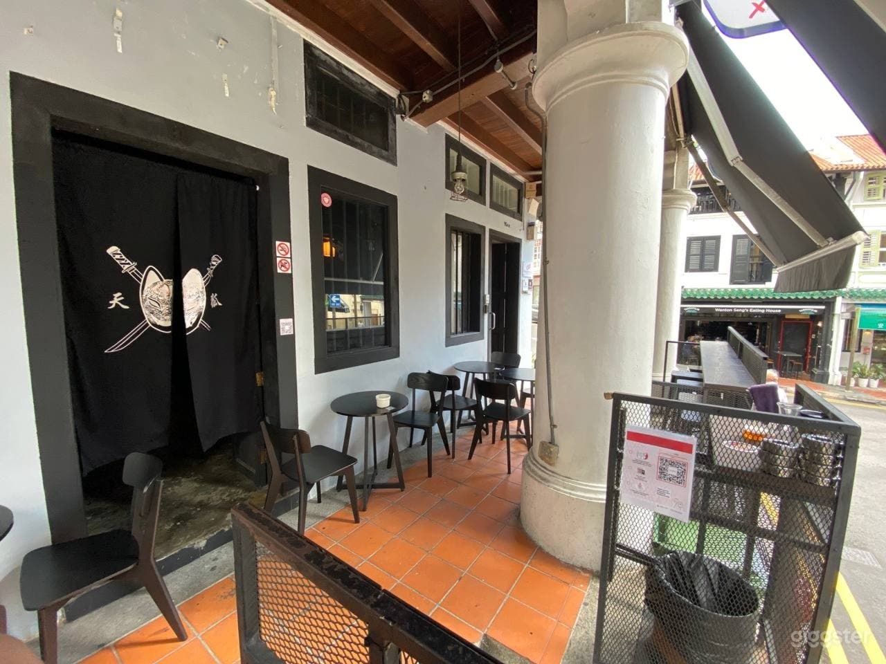 95 Club Street - Restaurant and Bar Photo 3