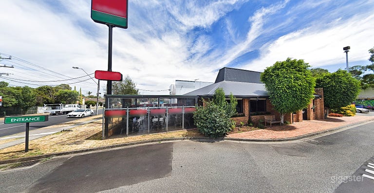  Italian Restaurant with Enclosed Function Space (buyout) 