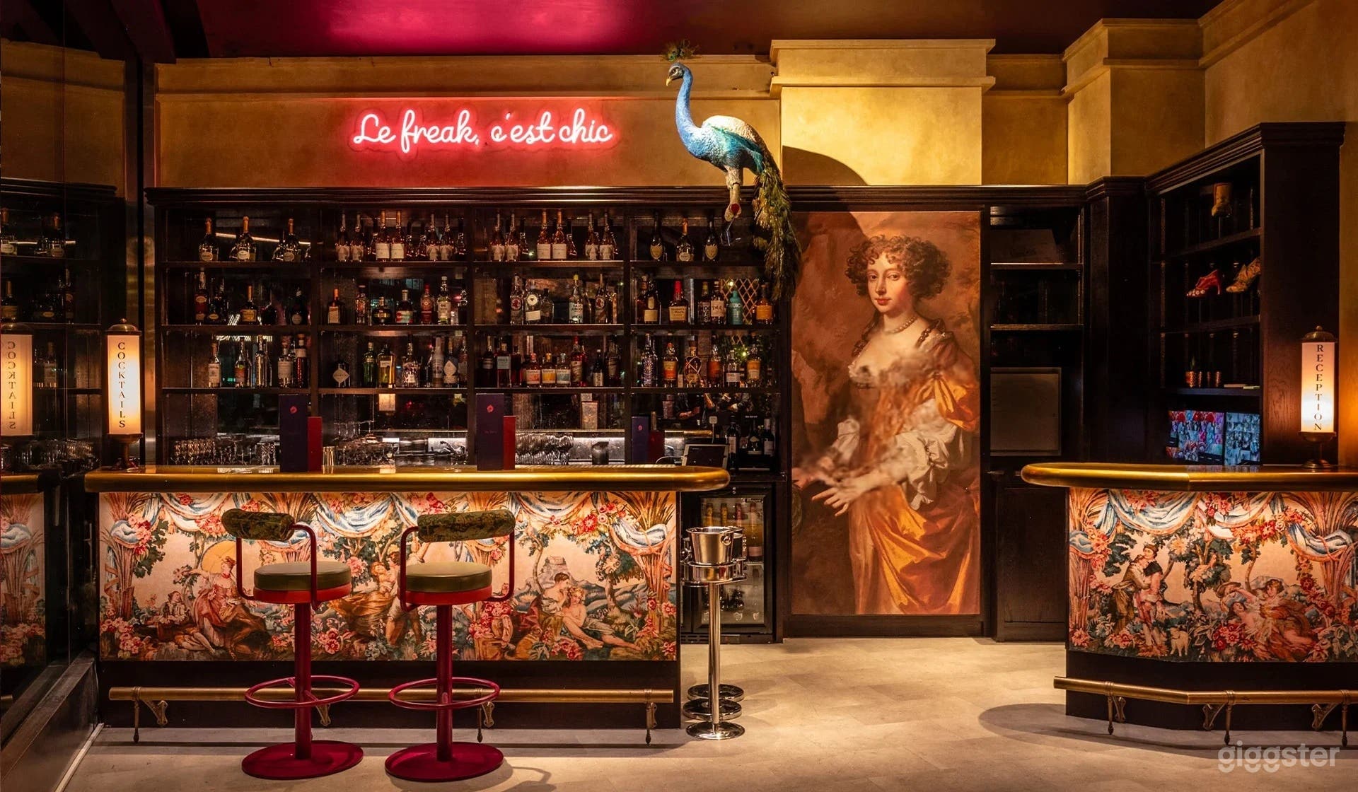 FULL VENUE HIRE Photo 3