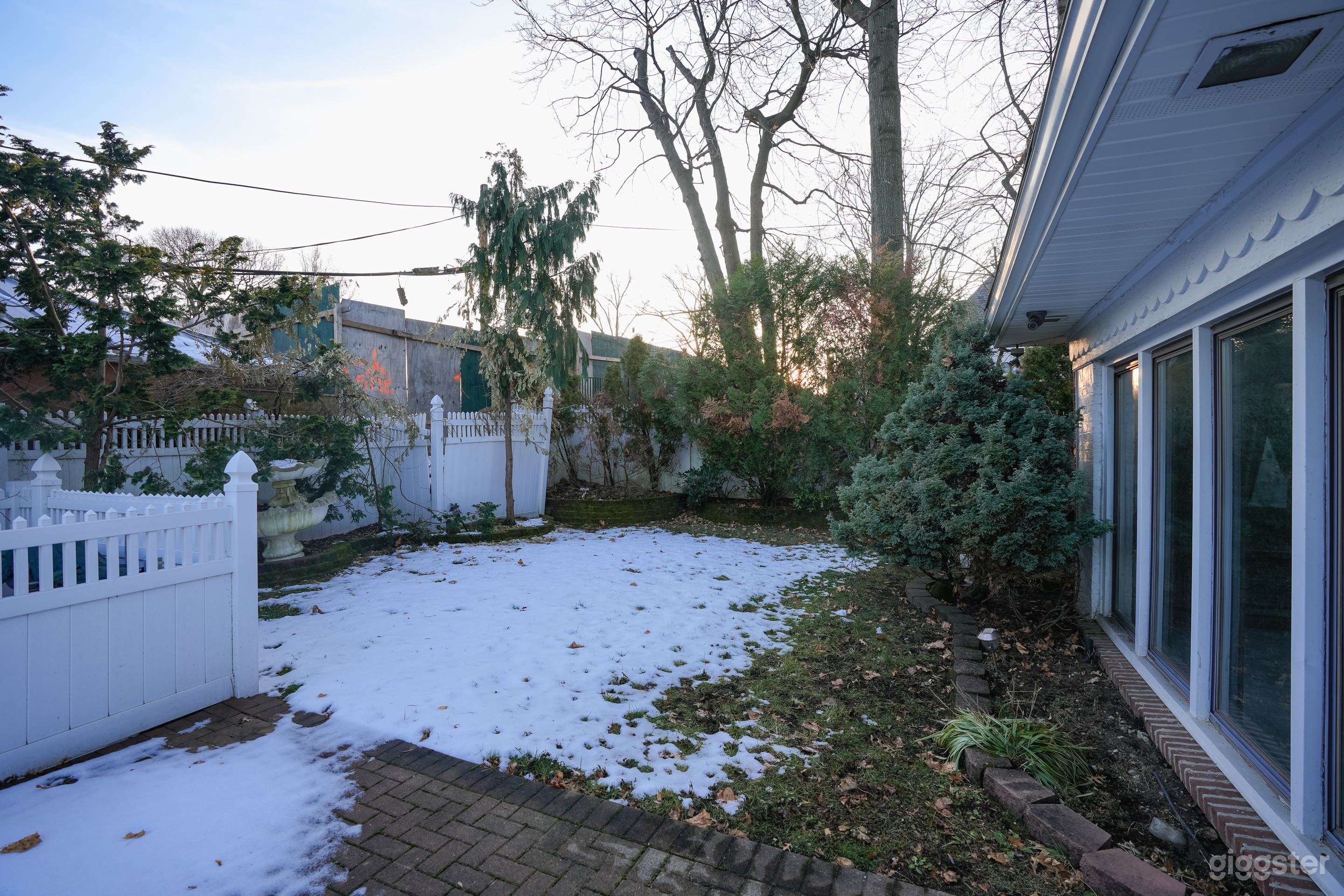 Historic Home with Chandeliers, Mirrors, and Retro Bathroom Photo 2