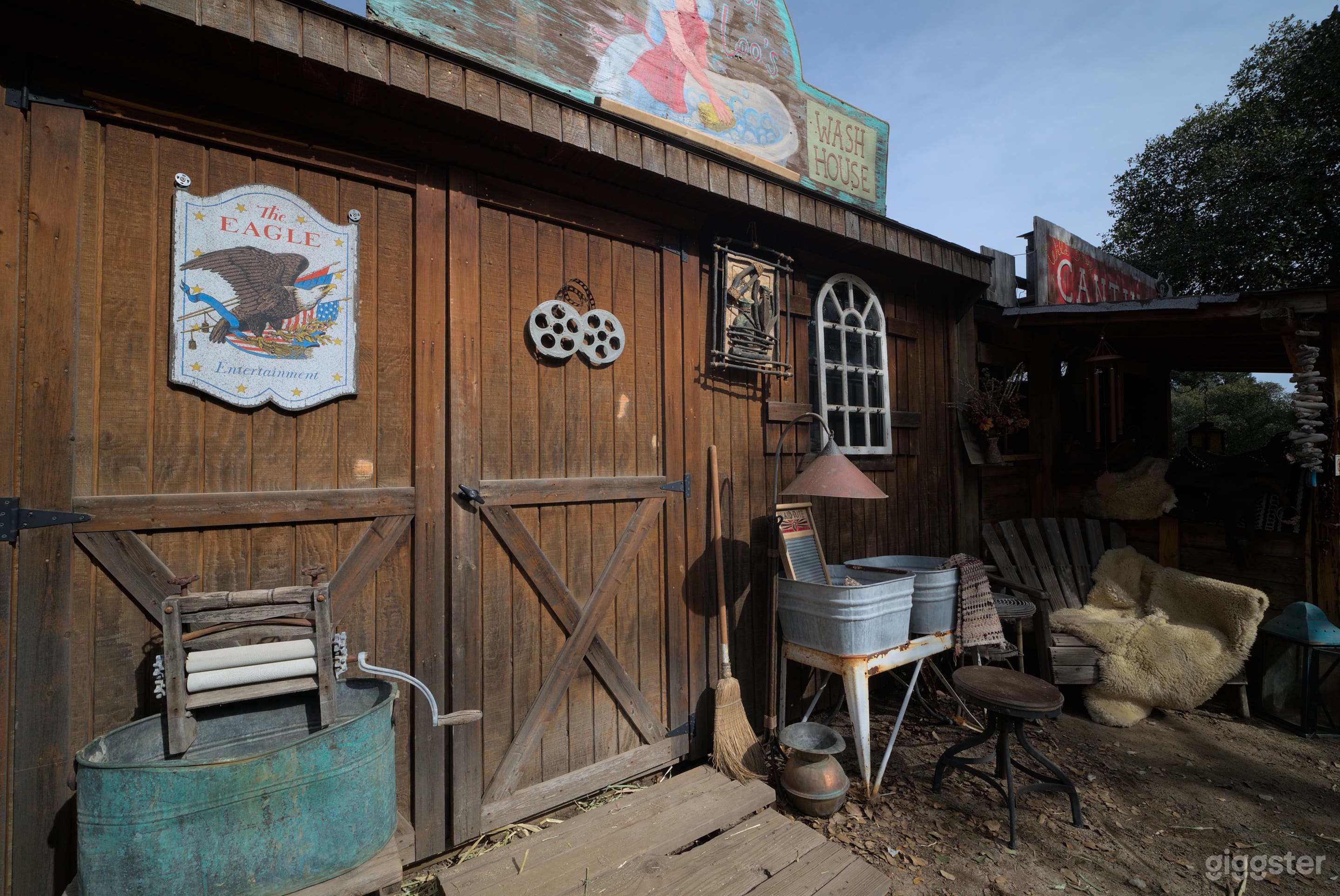 Western Styled Film Backdrop on Ranch in High Desert Photo 4
