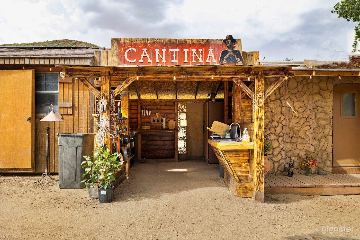 Western Styled Film Backdrop on Ranch in High Desert Photo 1