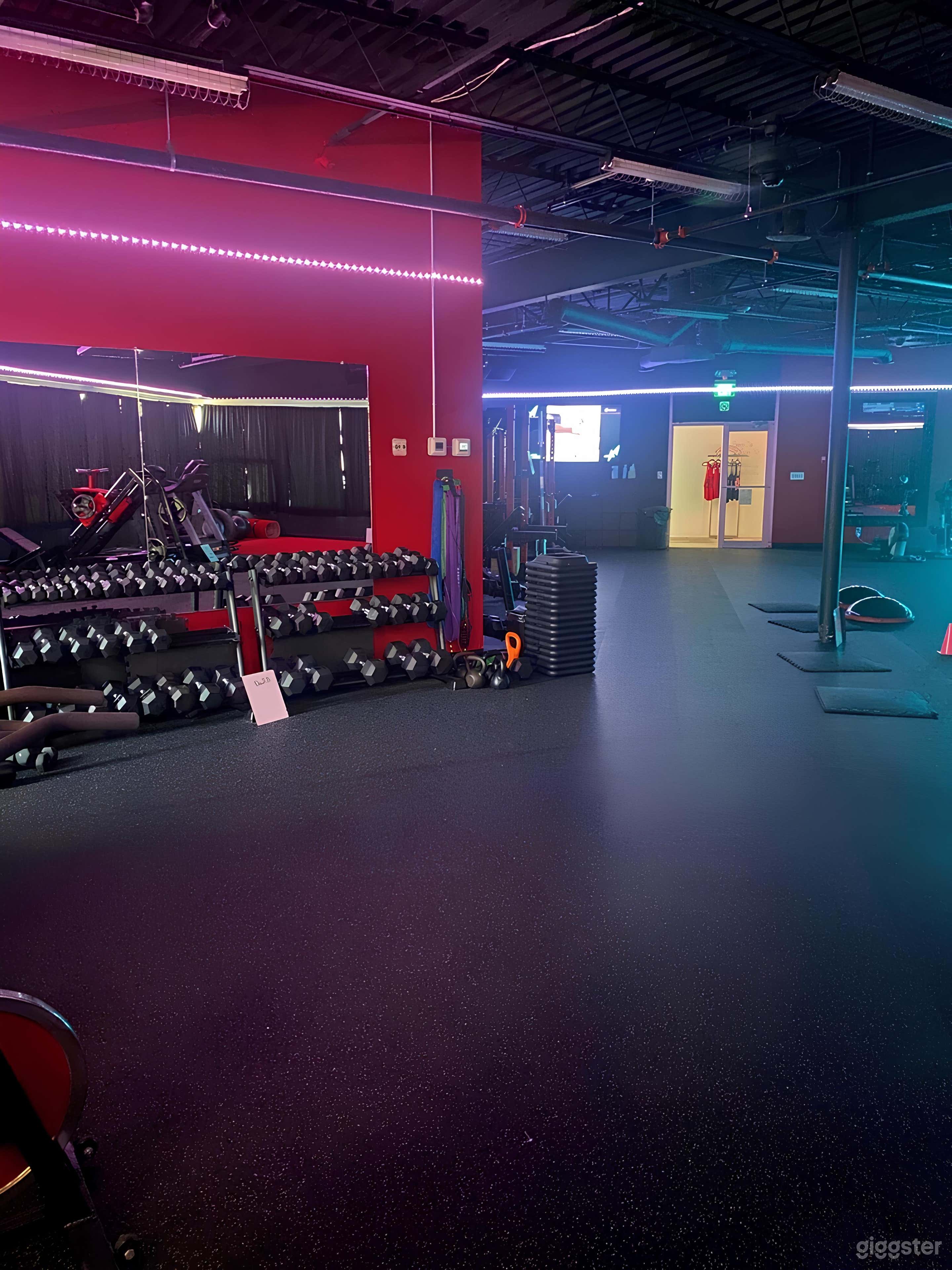 Ultra-Modern Gym with RGB Lights  Photo 3