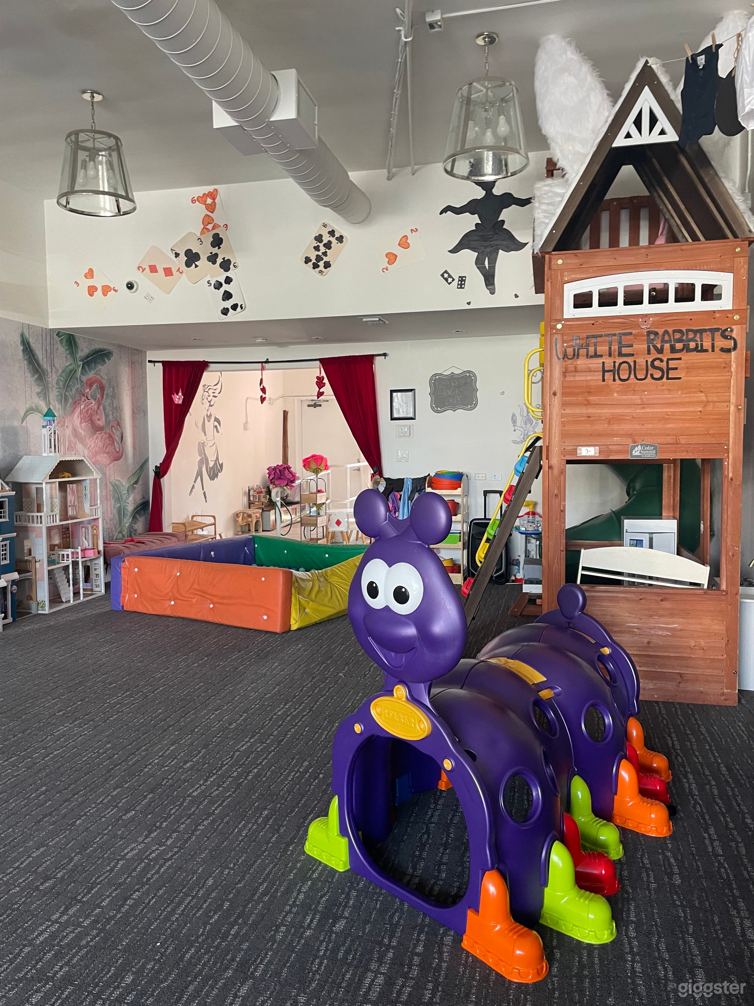 Playroom for Kids in Los Angeles Photo 2