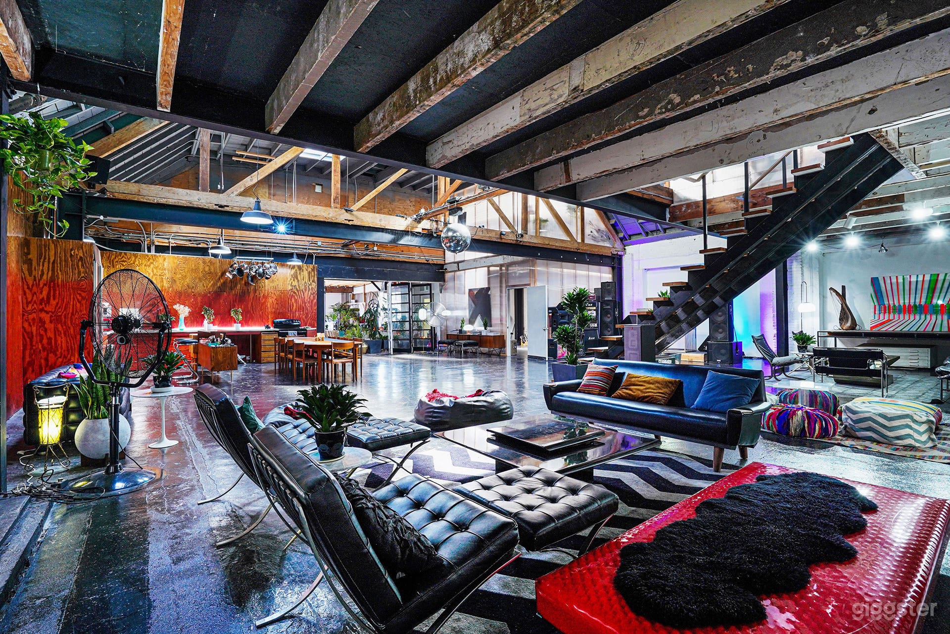 Hip Industrial Warehouse Loft Space Downtown LA Photo 2