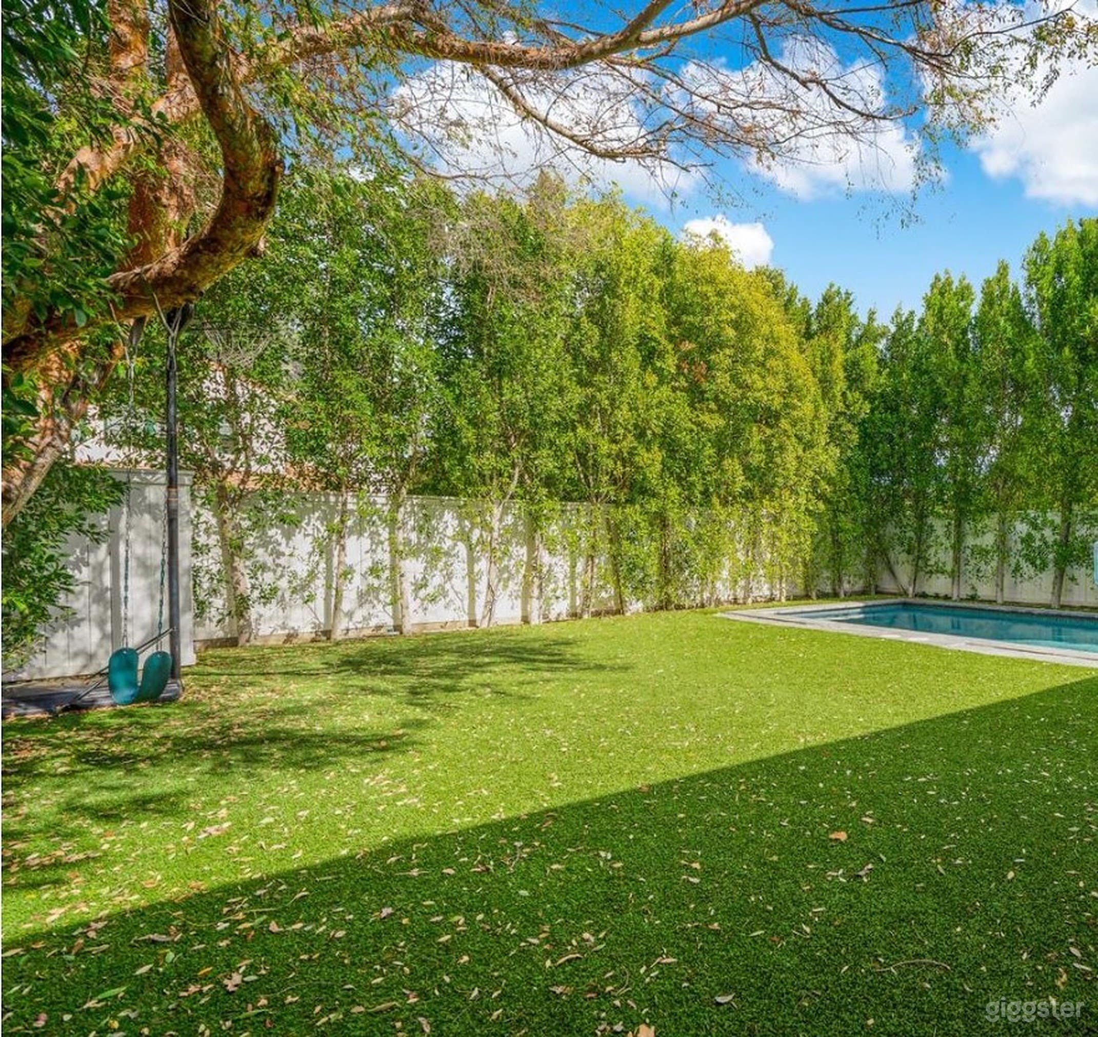 Timeless Traditional Pool Photo 2