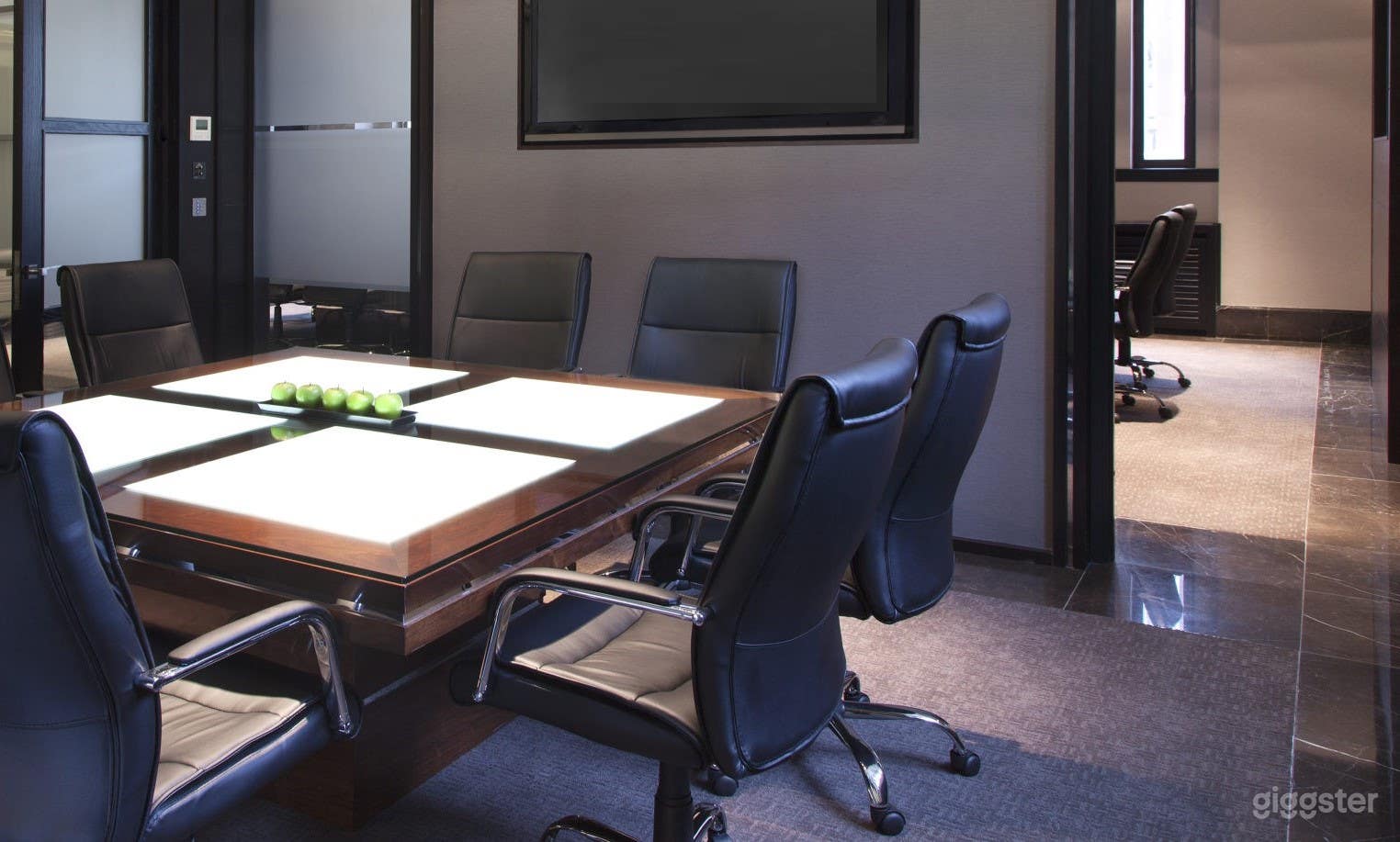 The Stirling Suite Photo 3