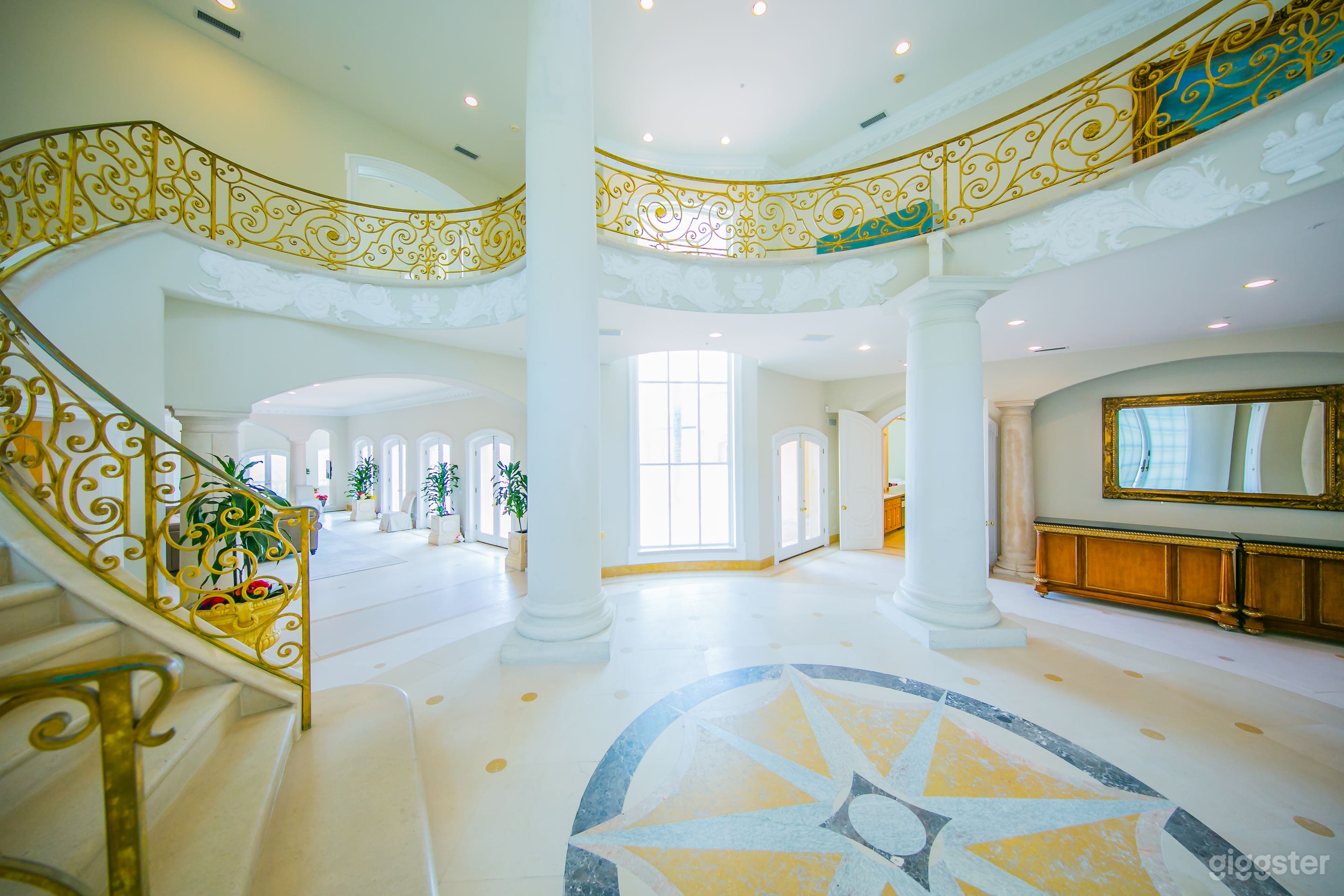 Stradella Court Mansion Foyer
