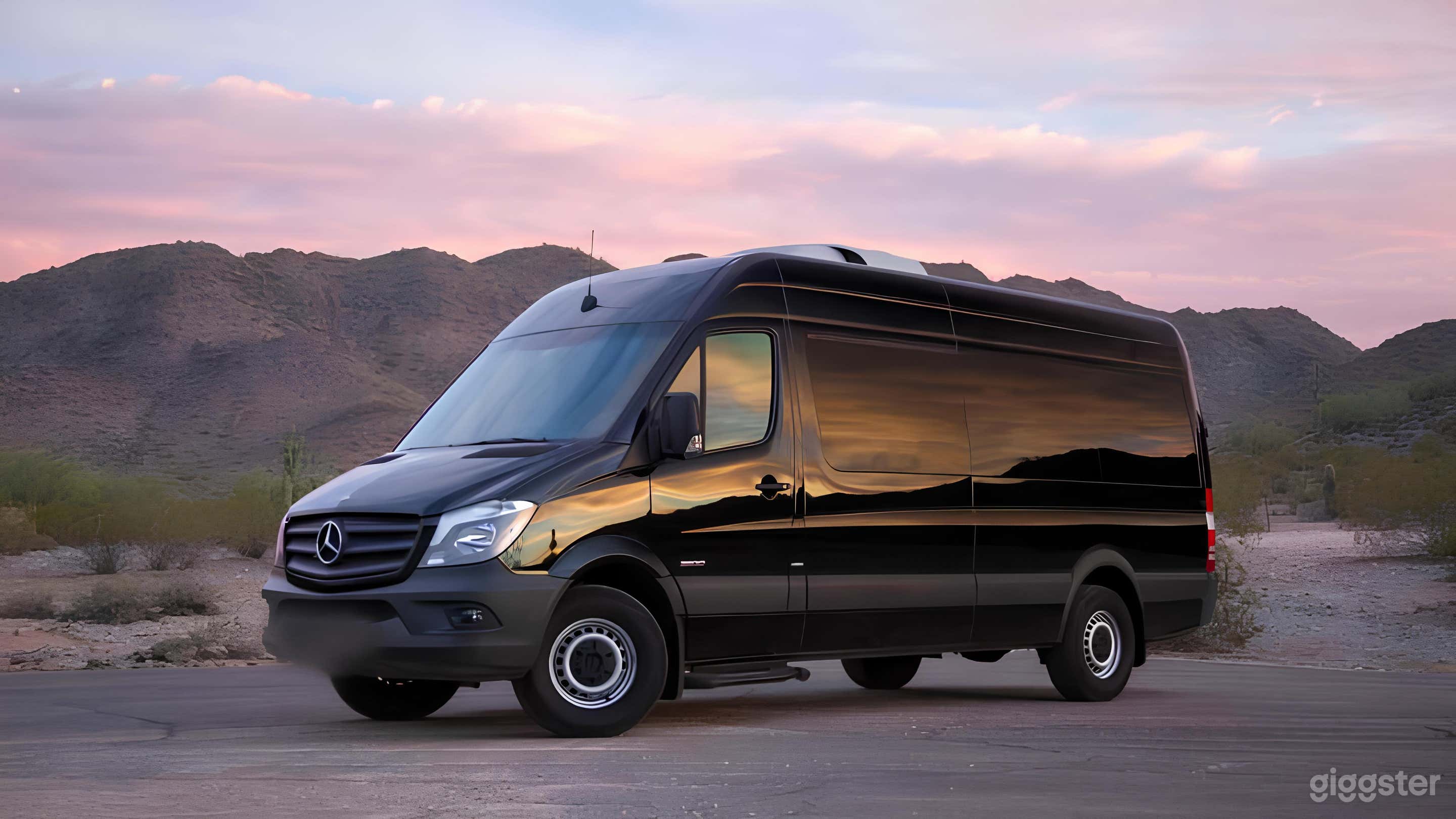 Mercedes Sprinter Van Photo 2