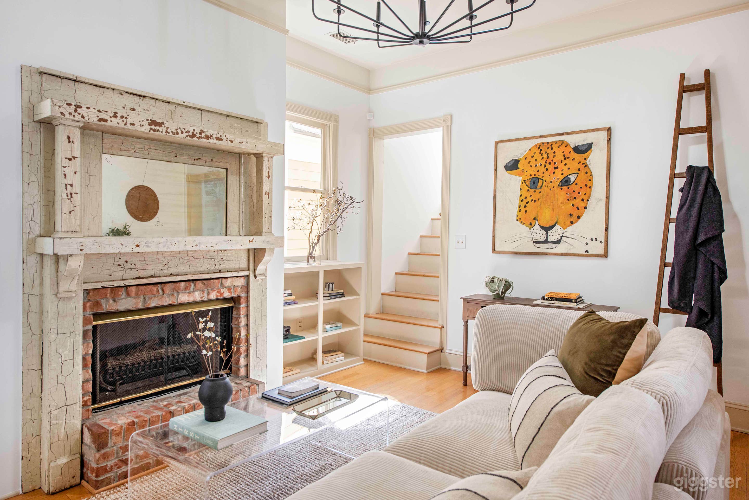 Savannah Safari | Curated Furnished Rental  Photo 2