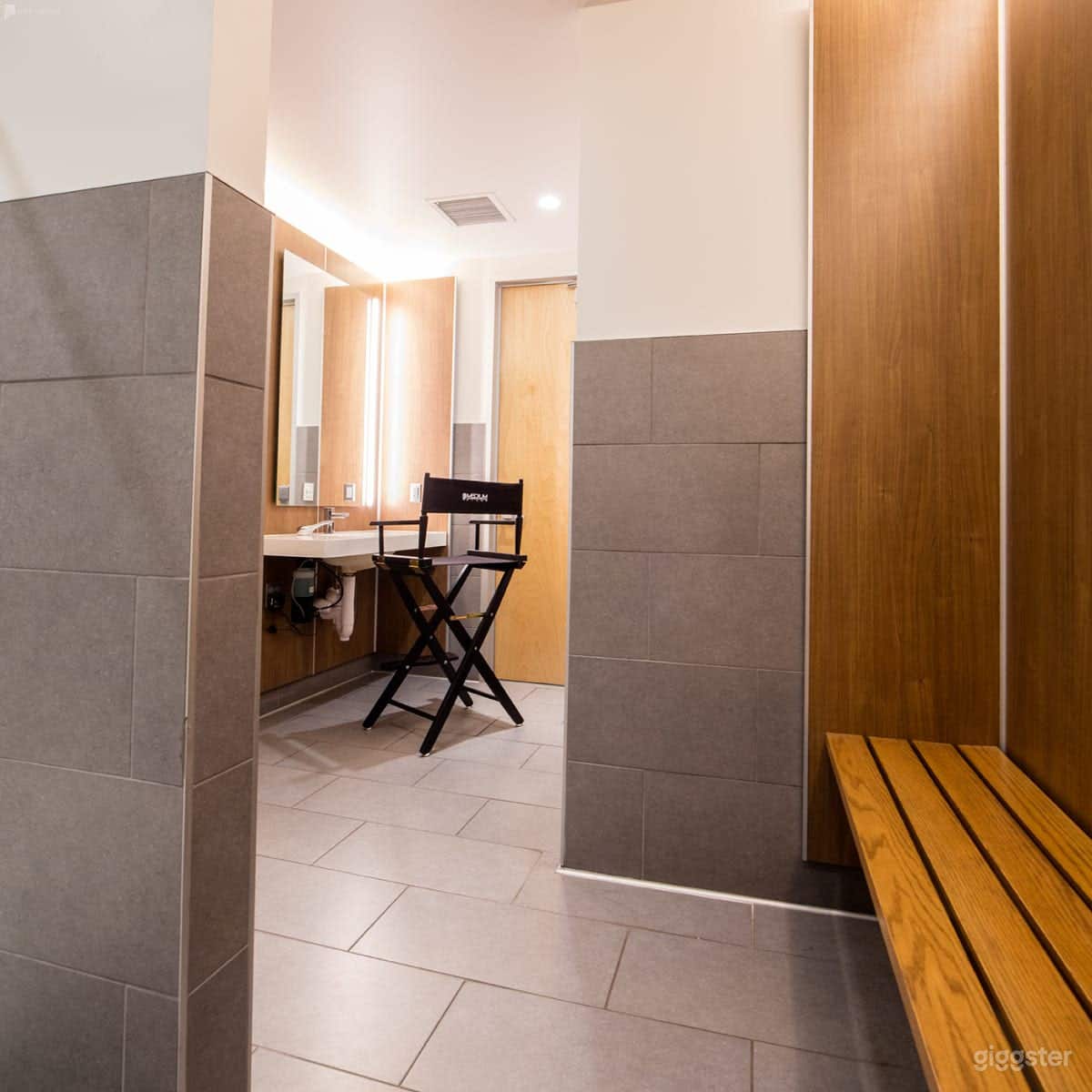 Incredible Film &amp; Photo Studio in Boulder Photo 4