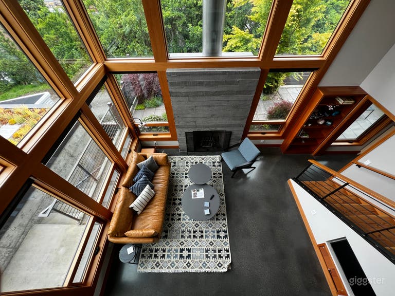  Modern Magnolia | Floor to High Ceiling Windows 