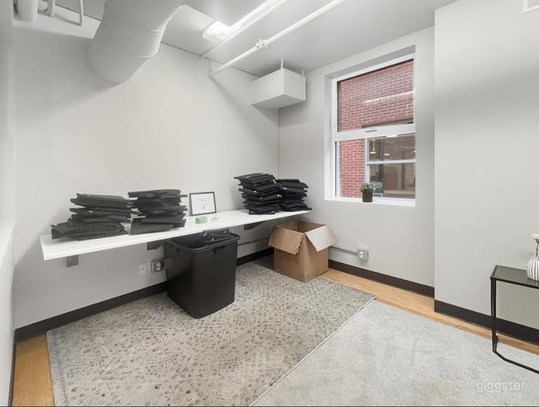  89 Sq Ft | Perfect for 2 