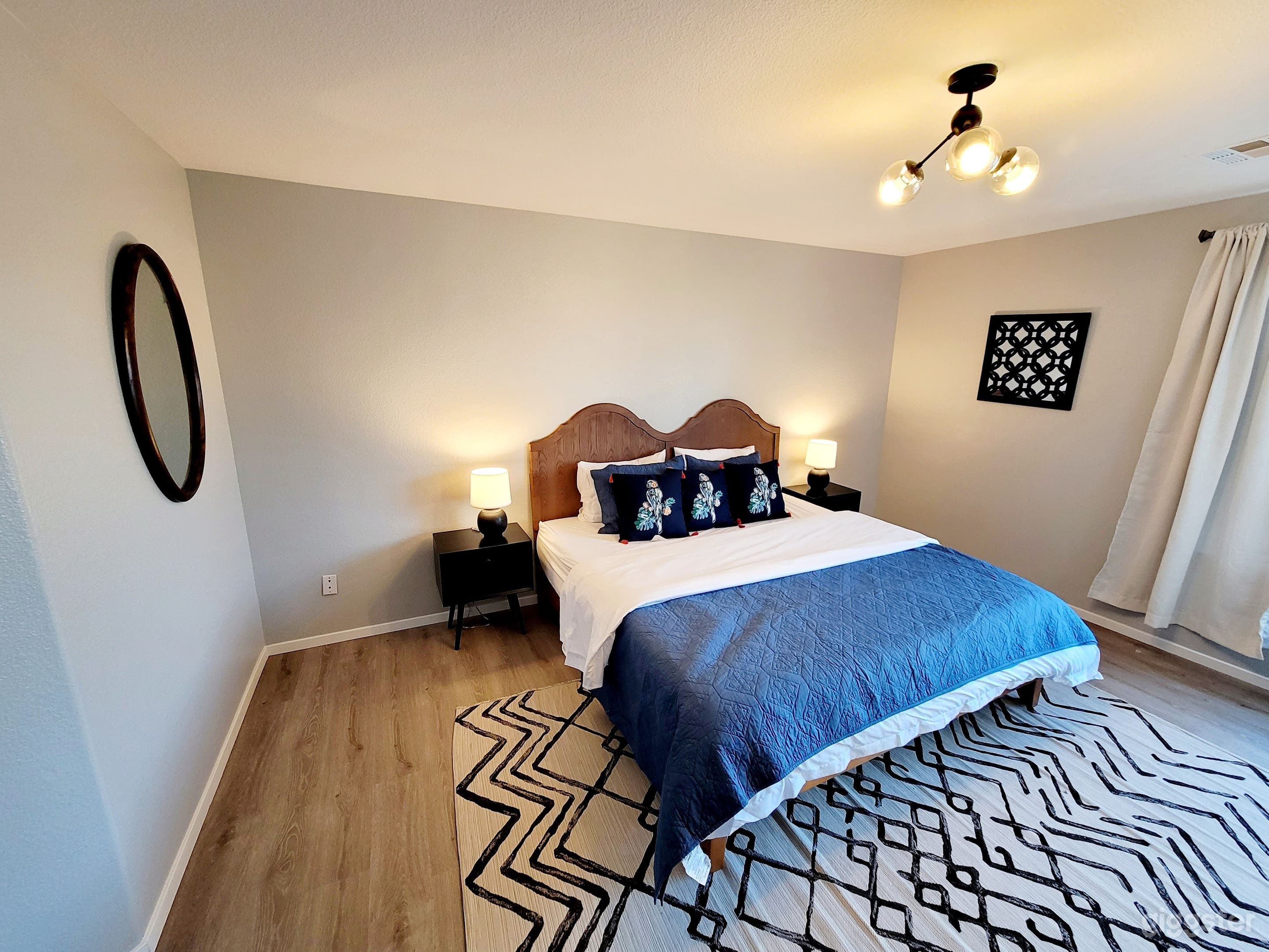 Vegas Residence with Hot Spa: Mins to LV Strip/215 Photo 2