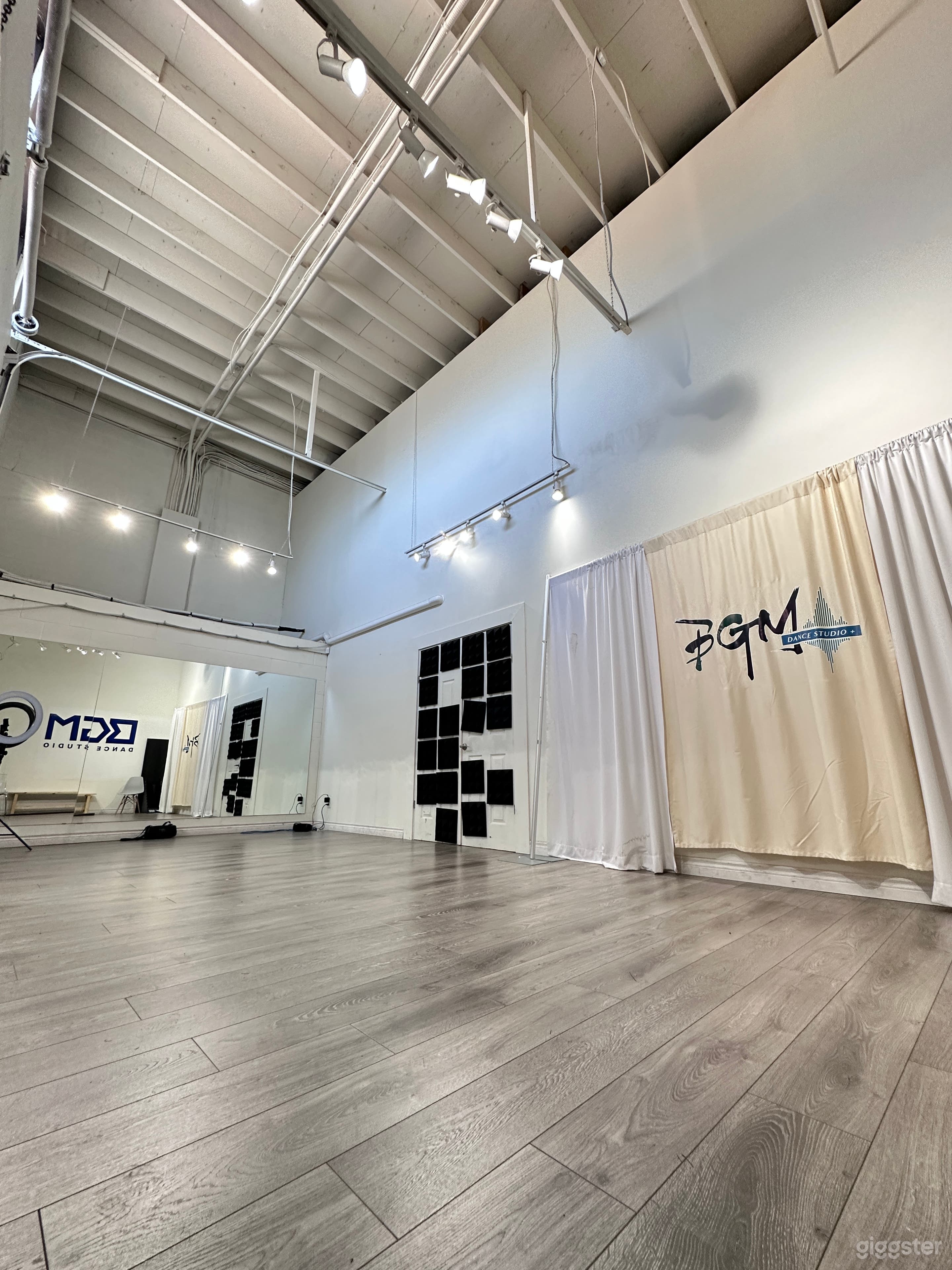 DANCE STUDIO 2 Photo 2