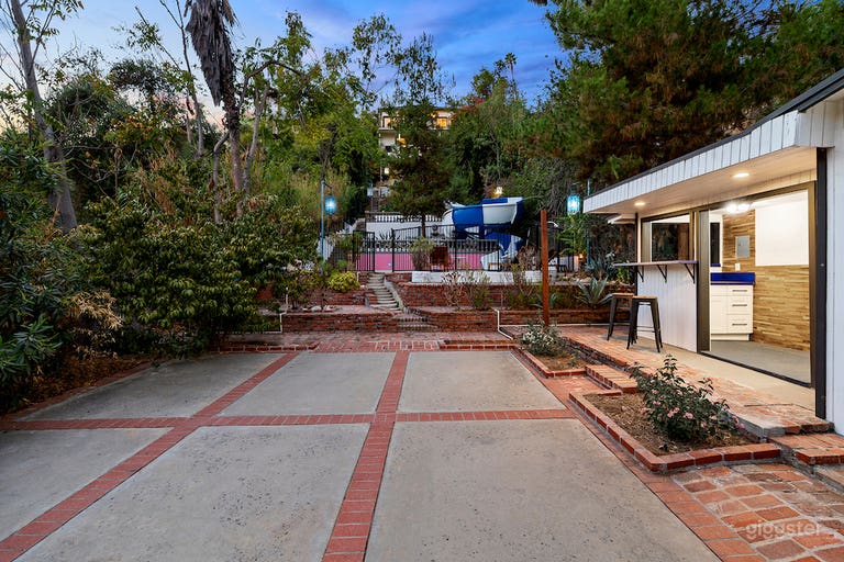  1031 Contemporary Los Angeles 