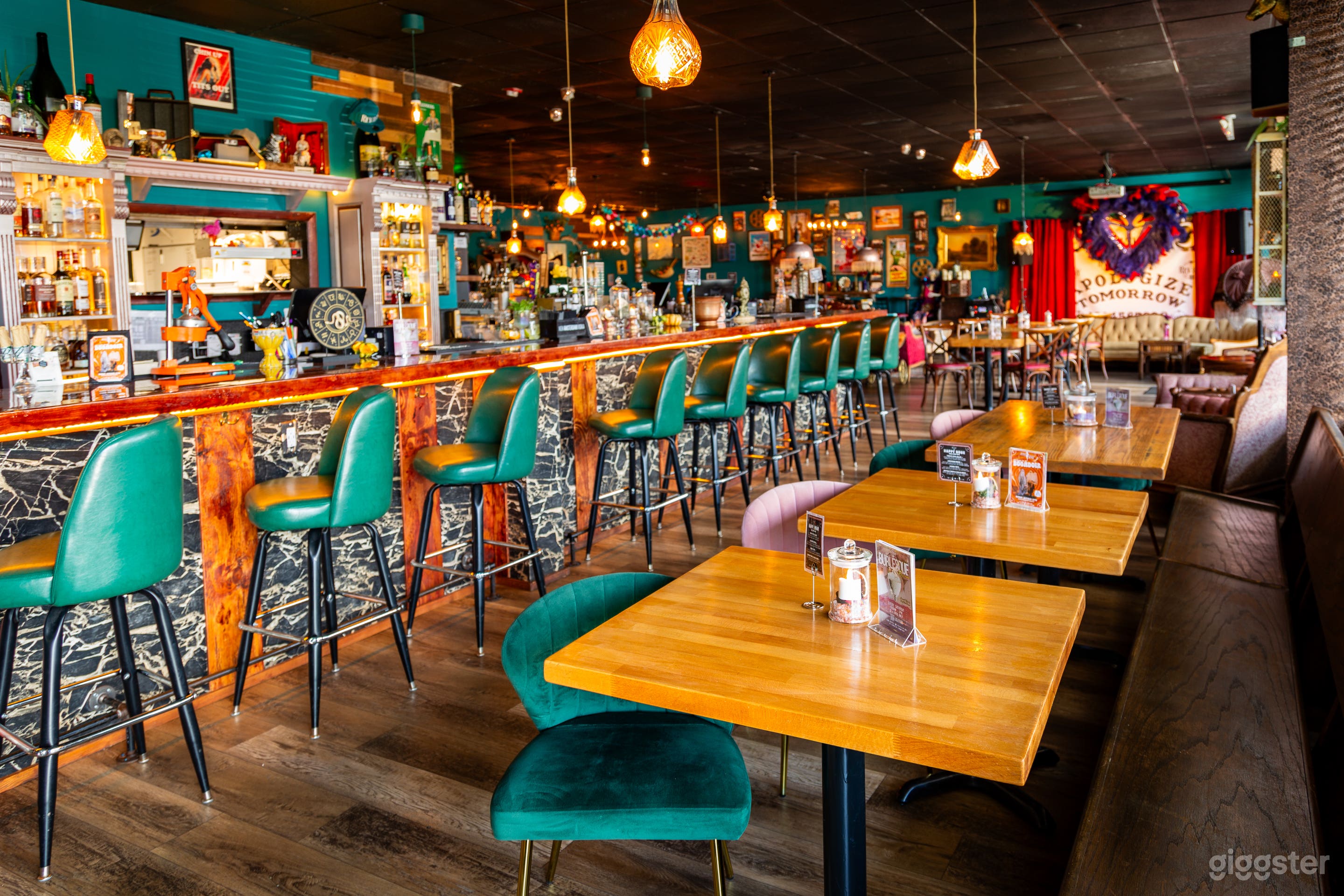 Eclectic Lounge &amp; Restaurant in Pompano Beach Photo 1