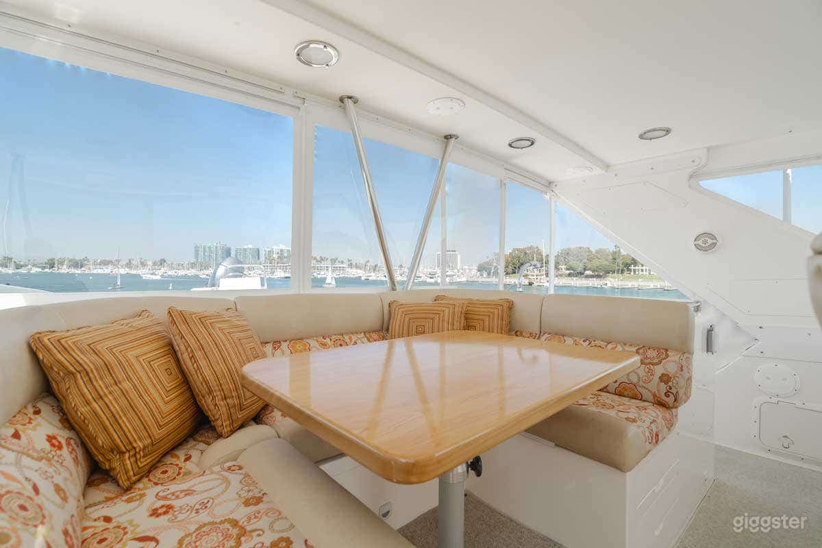 70ft Luxury Yacht - Hotel California Ocean Alexander Photo 4