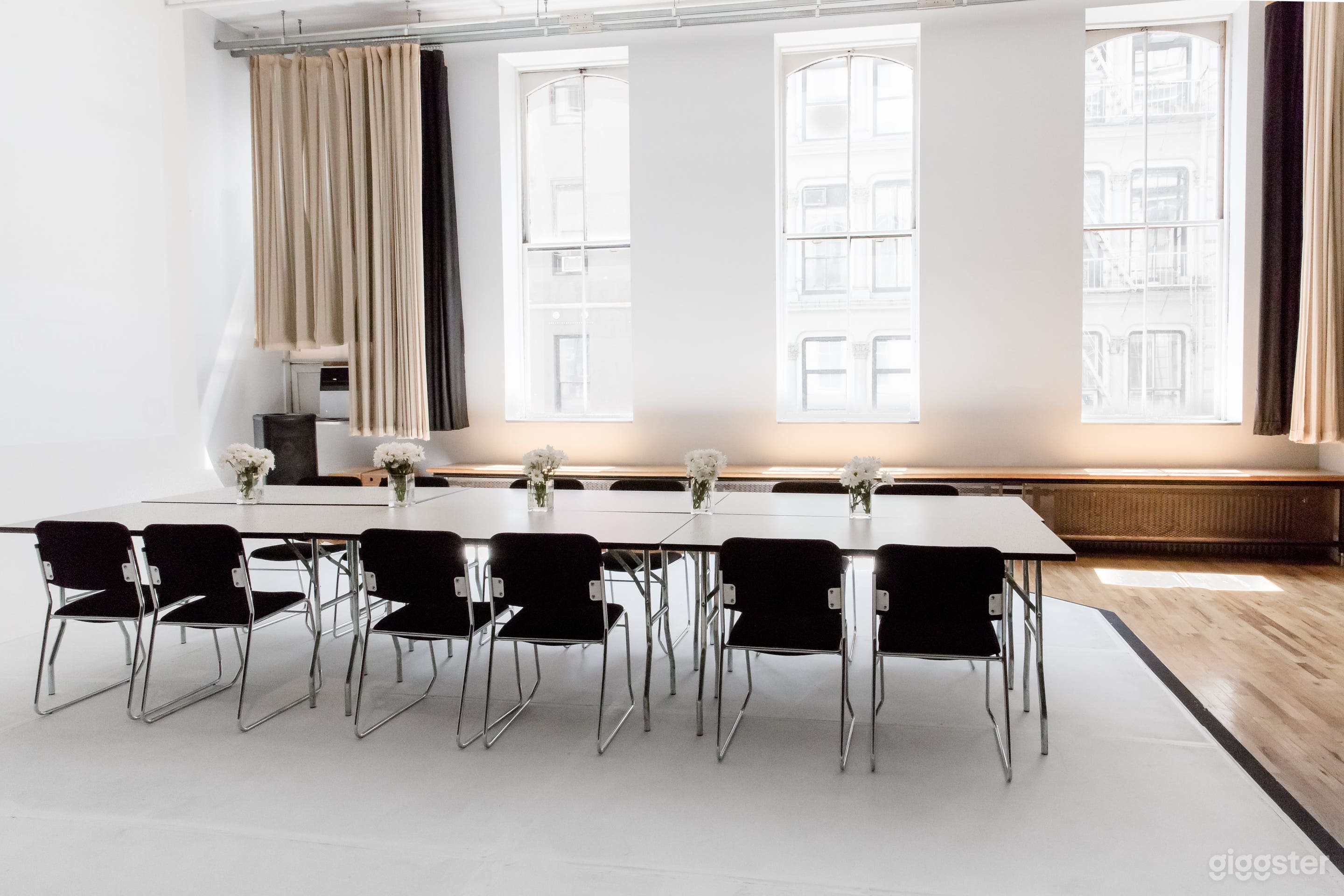 Full Service Union Square Meeting Venue Photo 2