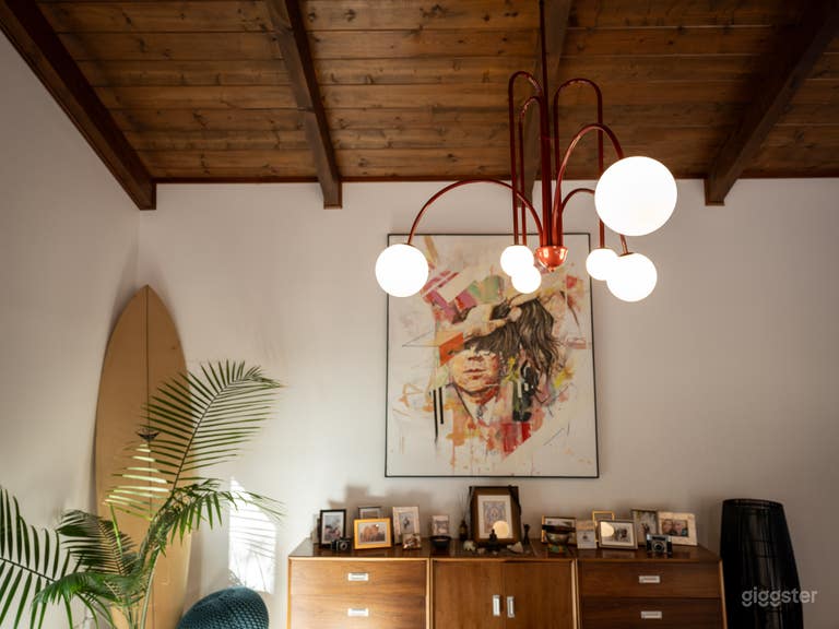  Open Plan Mid Century Art Filled Gem 