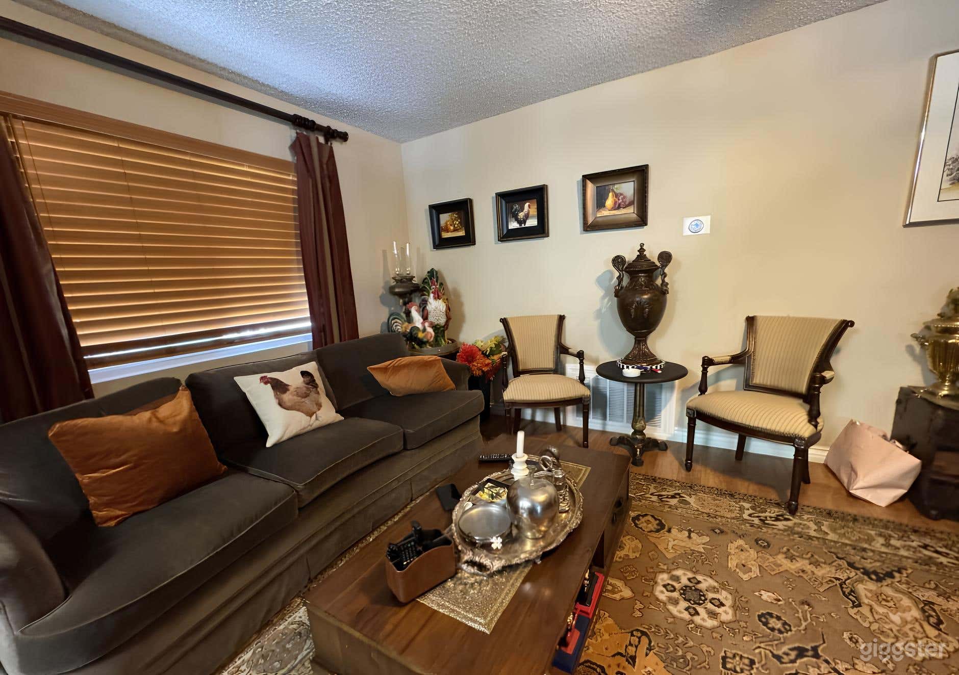 House with an Antique Charm in Palm Springs (house only) Photo 4