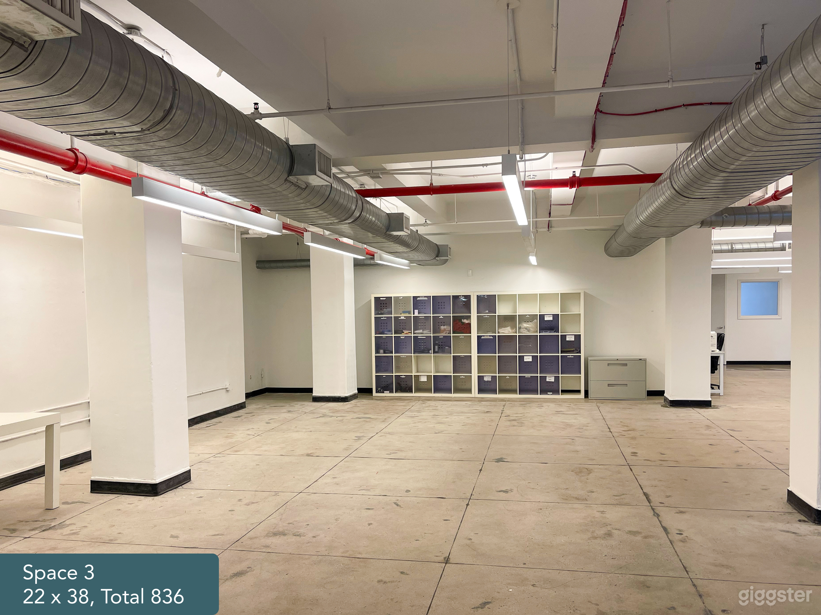 Cozy Studio with dedicated breakout rooms 600$ day  Photo 3