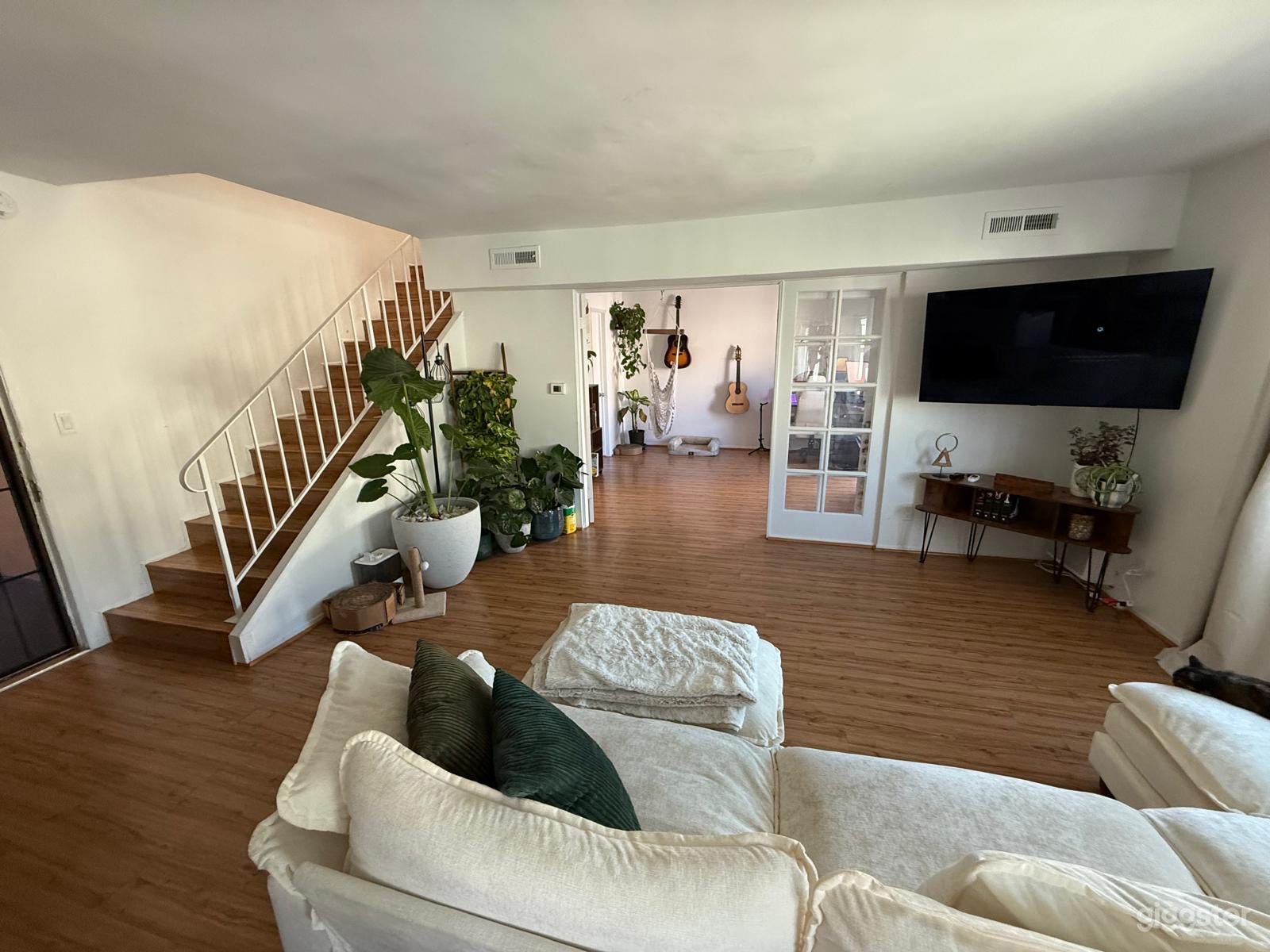 Your private set: Versatile and Sophisticate loft Photo 3