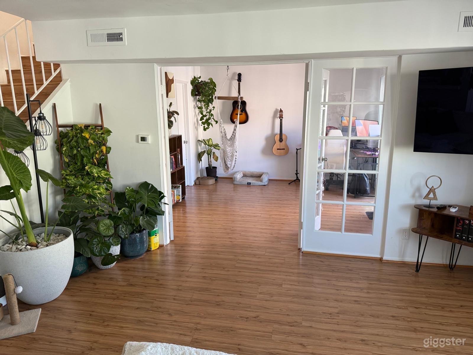 Your private set: Versatile and Sophisticate loft Photo 2