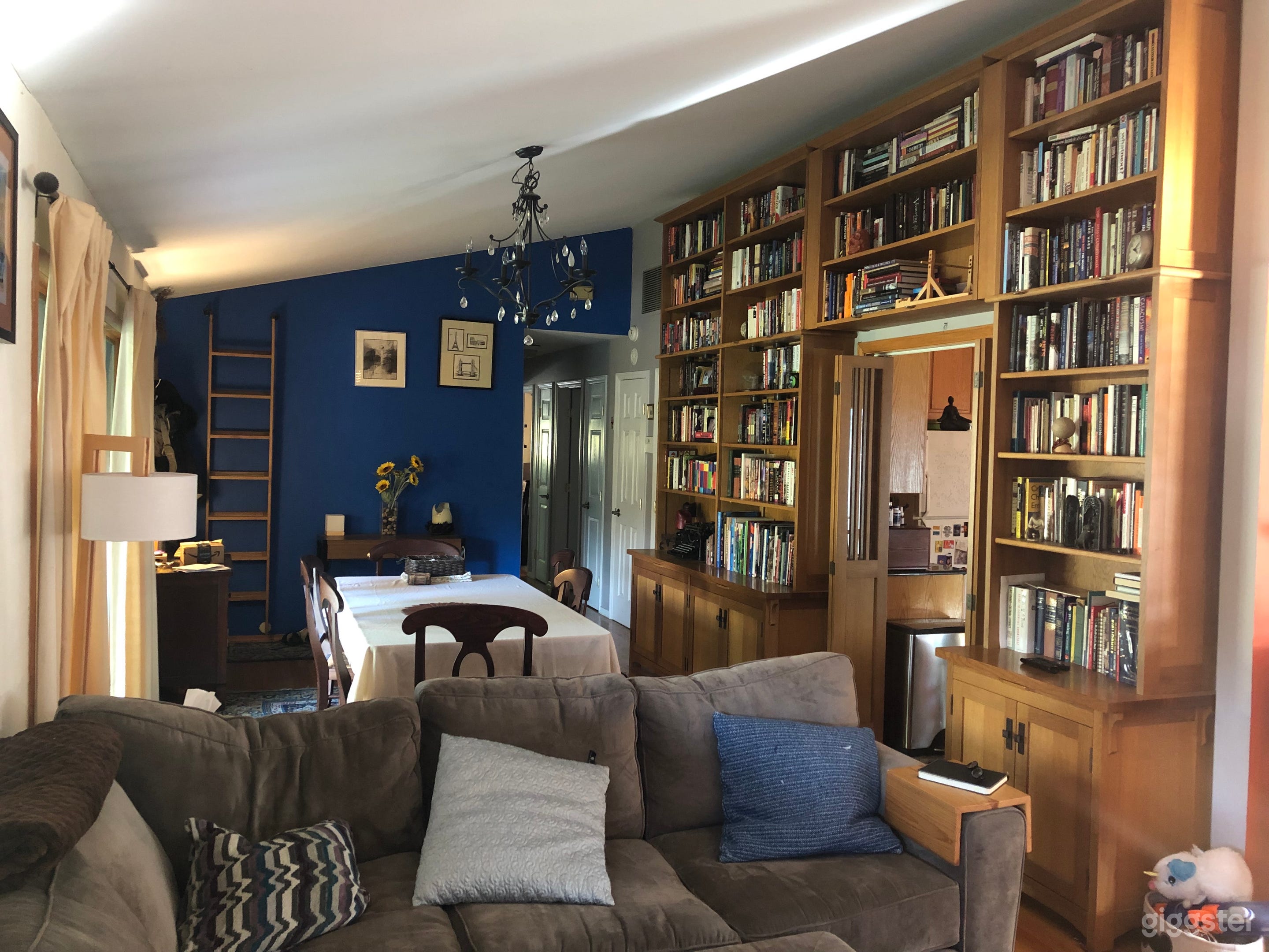 Marino “Manor” - American style house near Manhattan Photo 1