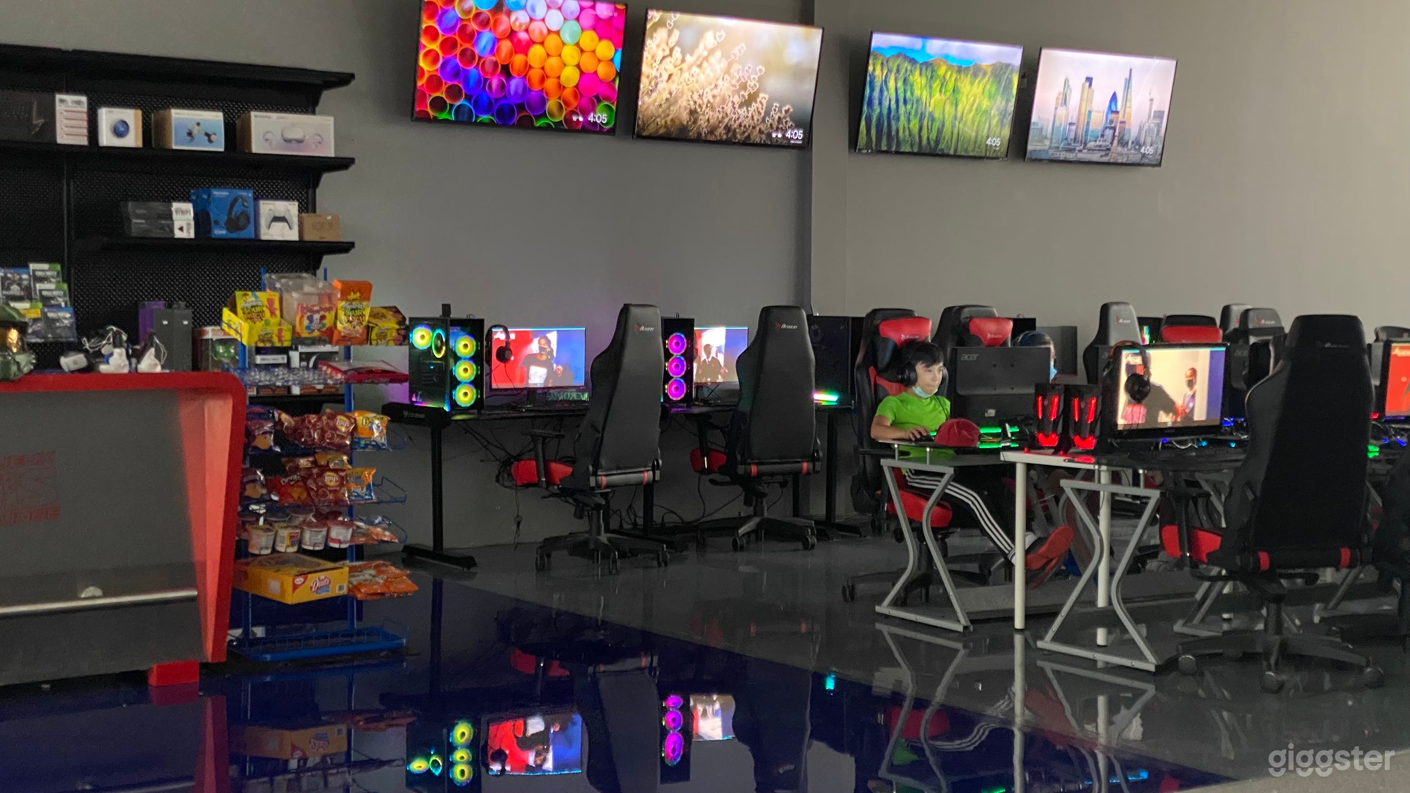 Ultimate Video Game Lounge Photo 1