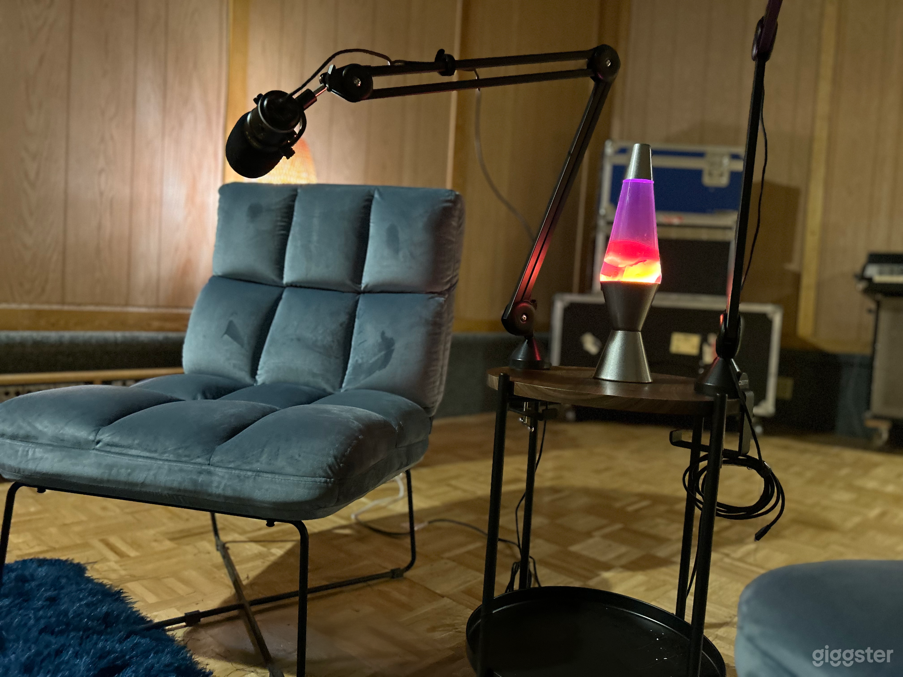 1970's style room podcast setup with diety usb mics.