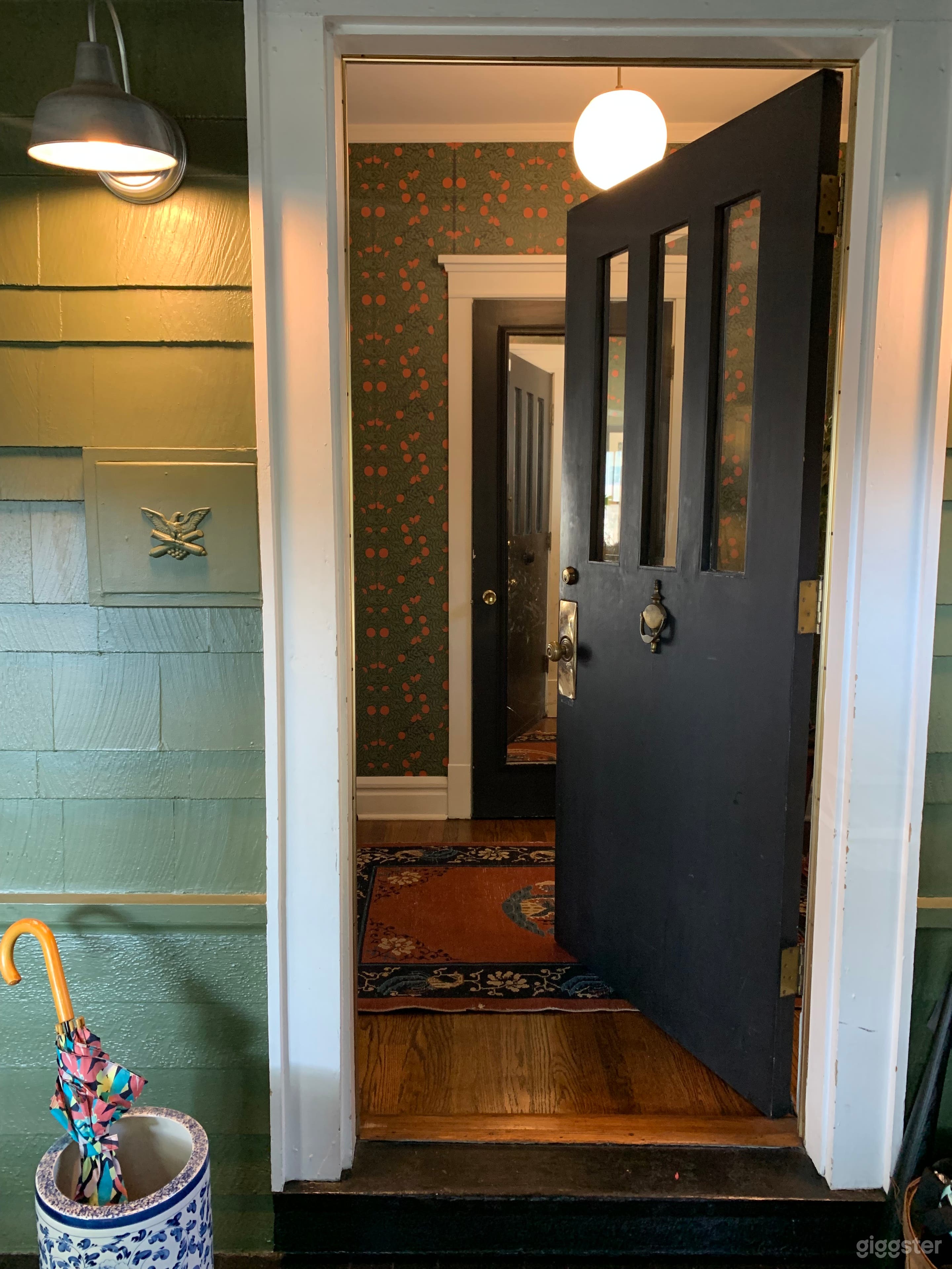 Vintage Meets Modern Home Photo 4