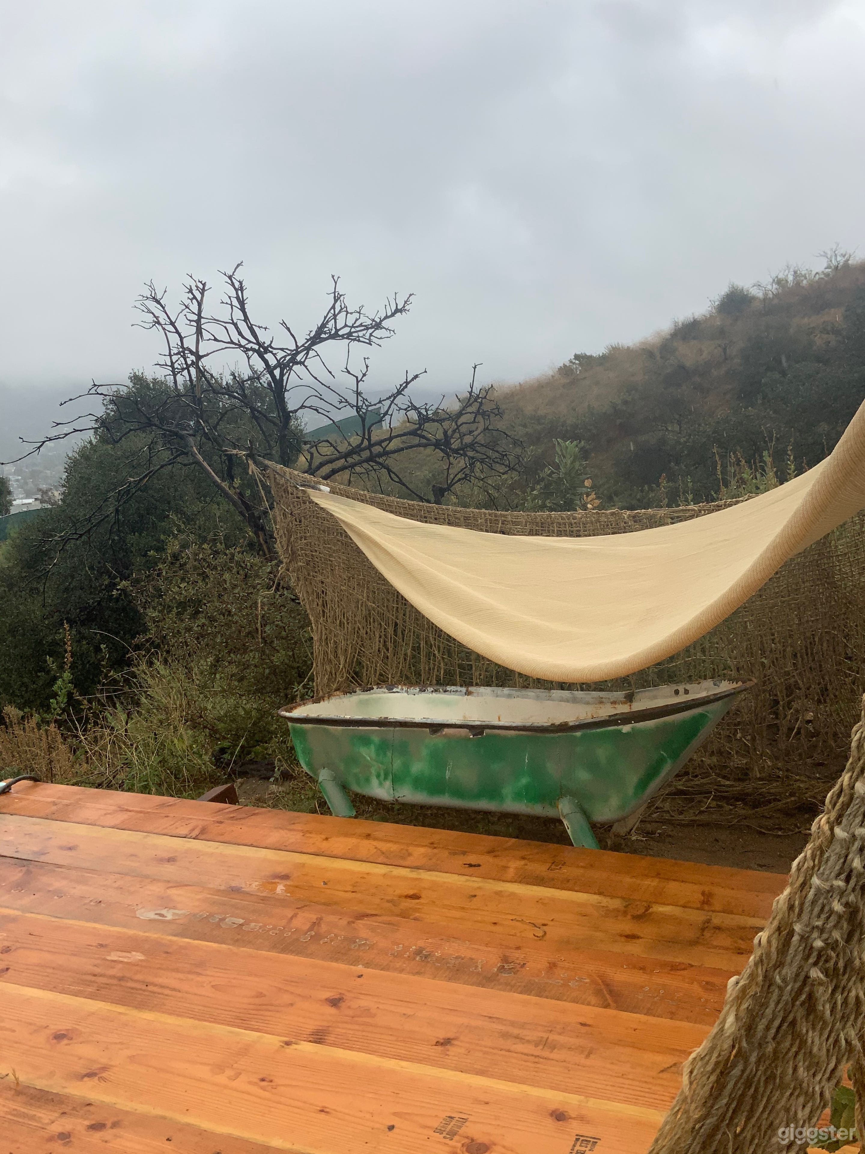 Art Ranch the middle of NOWHERE in Los Angeles Photo 4