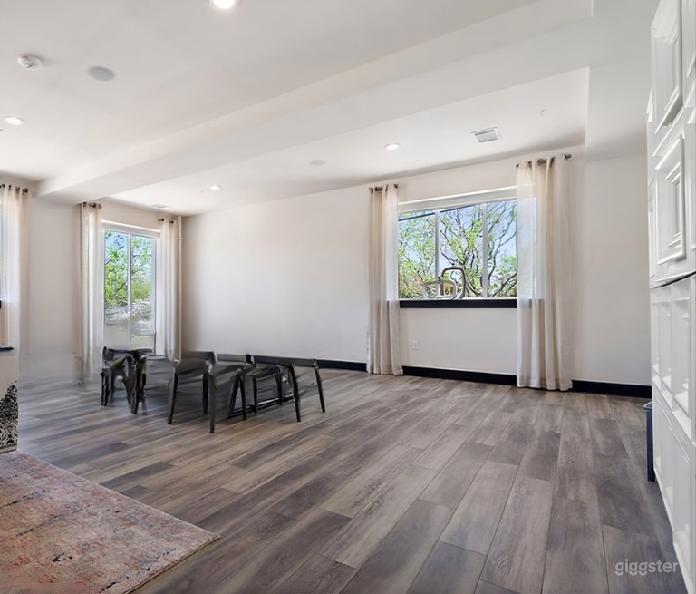  Bright Boardroom for Events & Meetings (Up to 55) 