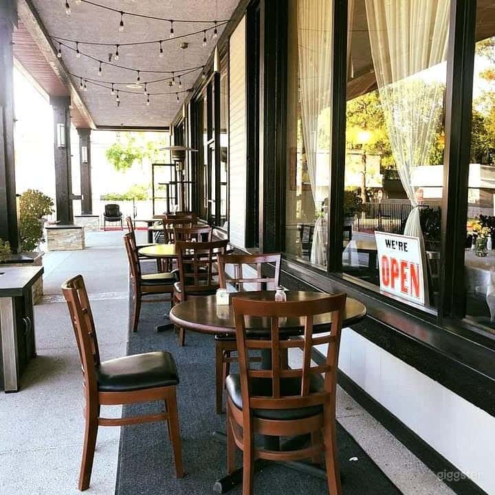 Persian Restaurant &amp; Cafe  Photo 4