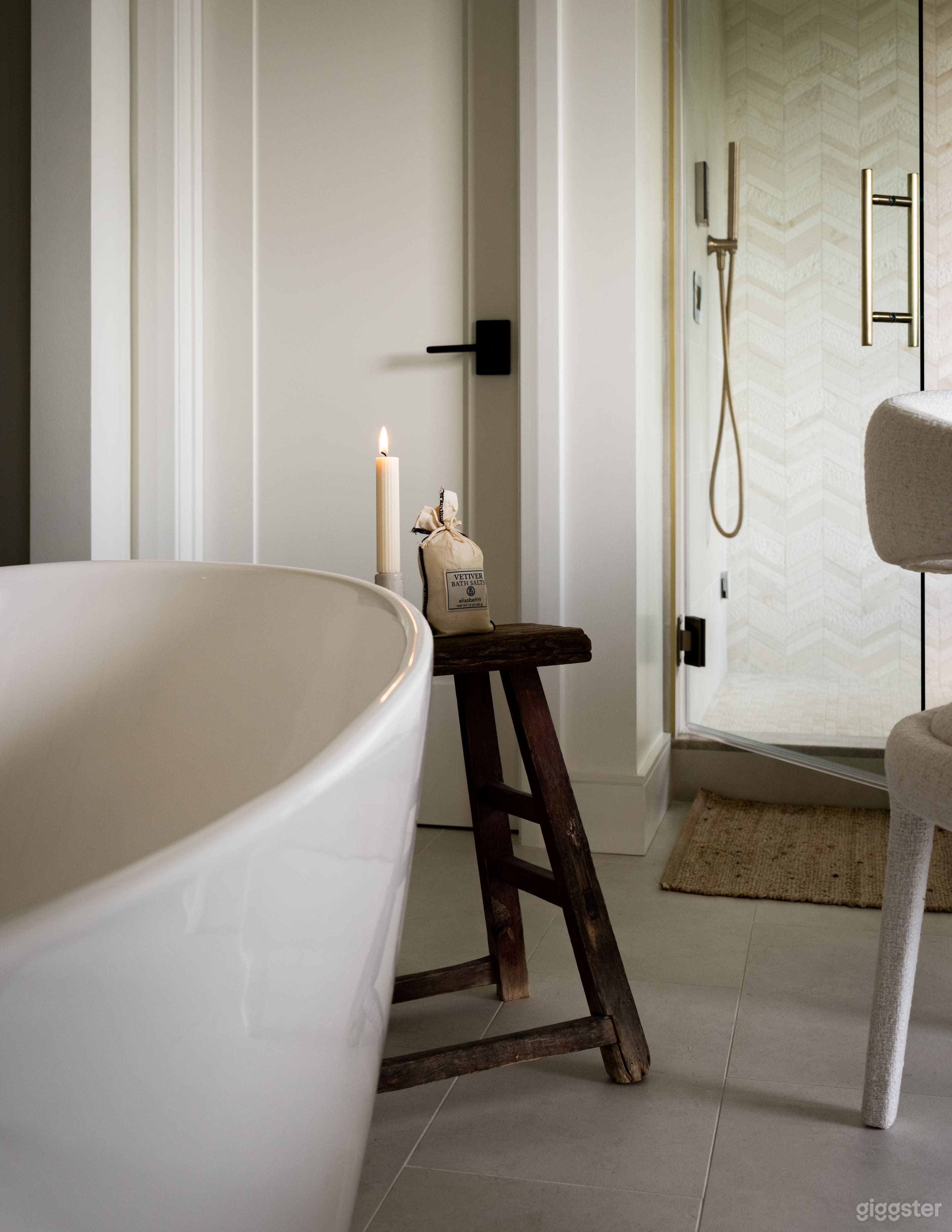 Hillside Haven Home Photo 3