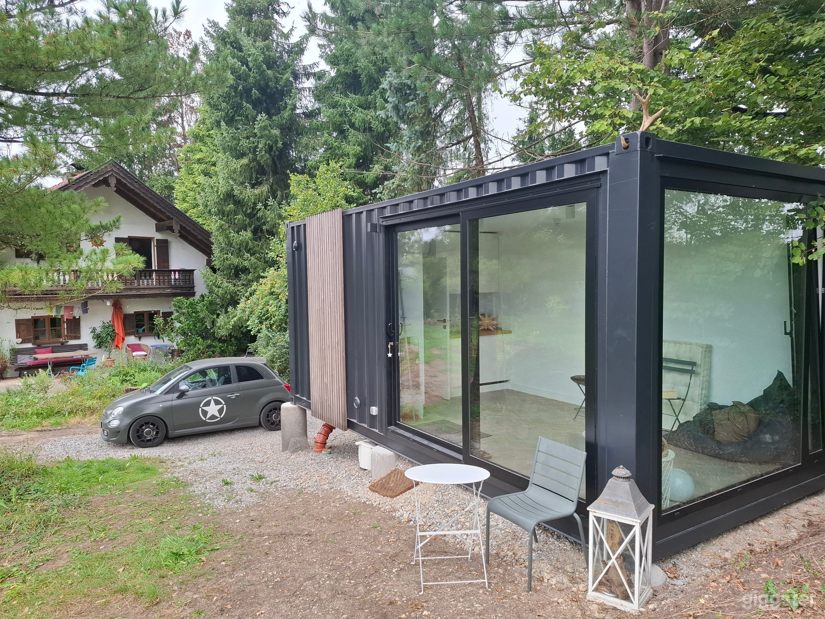 Tiny Alpine-Style House with a View of the Alps Photo 1