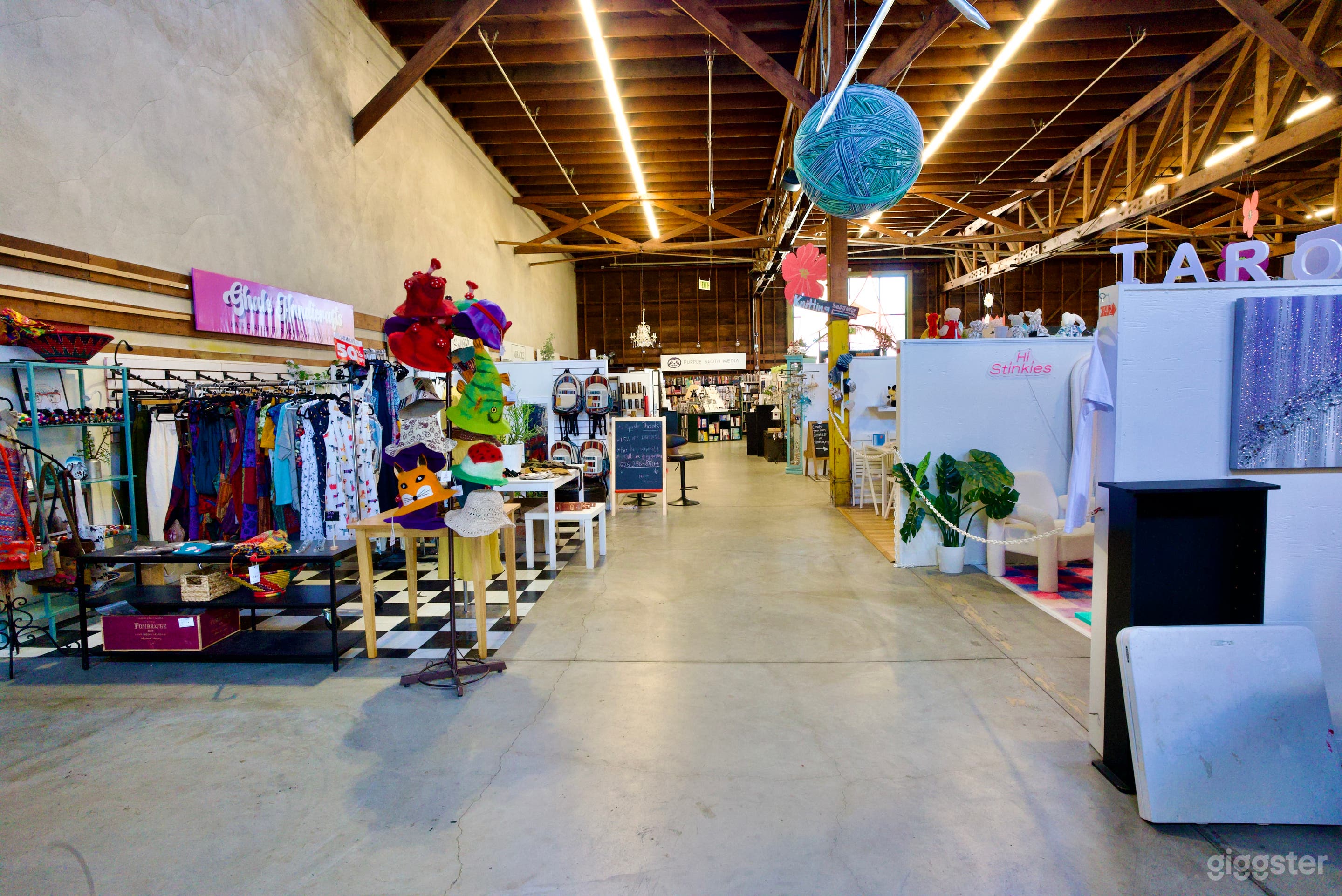 Historic Artisan Marketplace Warehouse on the LA Waterfront Photo 4