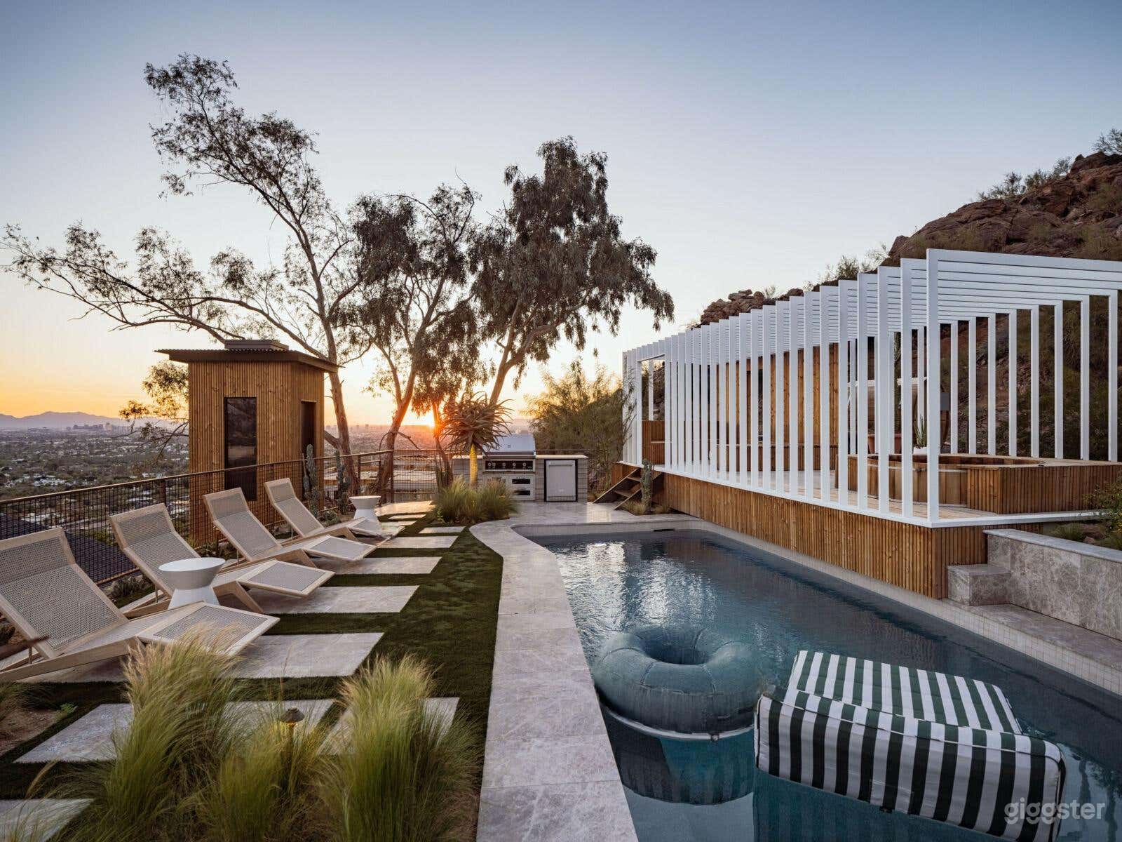 Luxury Camelback Mountainside Pool Retreat Photo 1