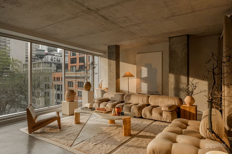  Beautiful Modern Mid-Century Space, downtown 