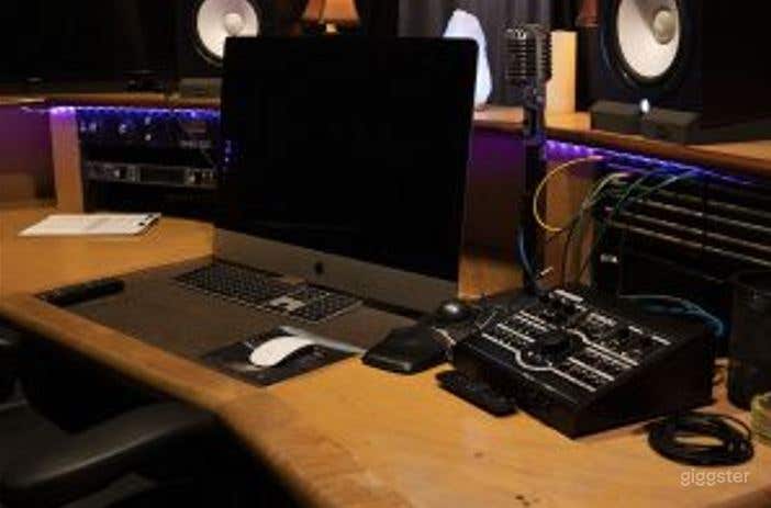 Studio M - Fully-Equipped, Unique Recording Studio Photo 4